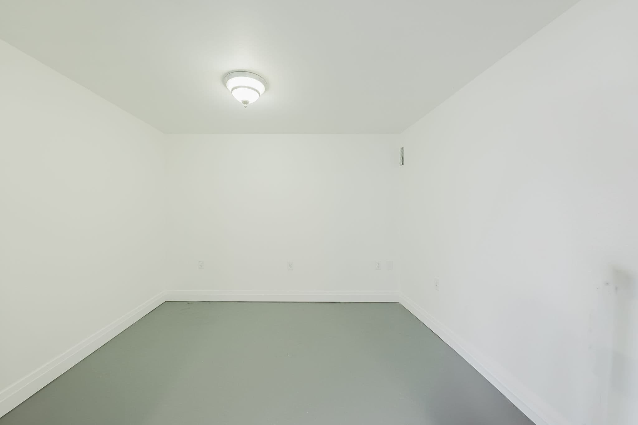 19 Polson St Toronto, ON M5A 1A4