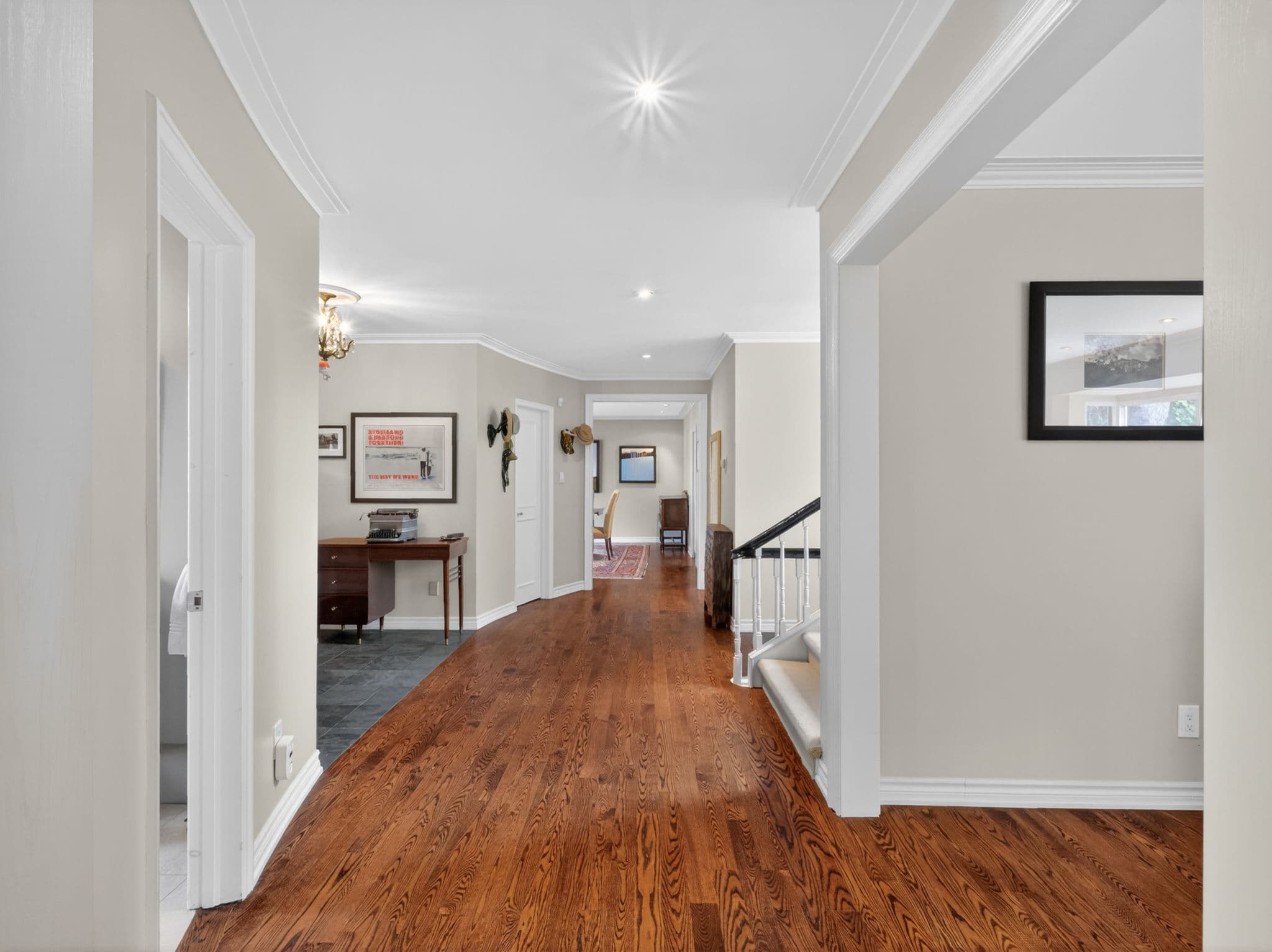 19 Saintfield Ave Toronto, ON M3C 2M4