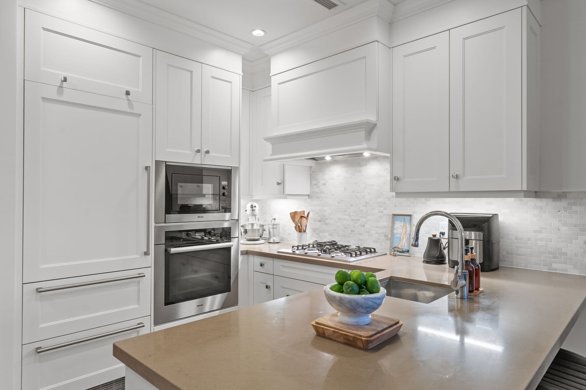 1900 Bayview Ave Unit 623 Toronto, ON M4G 0A6