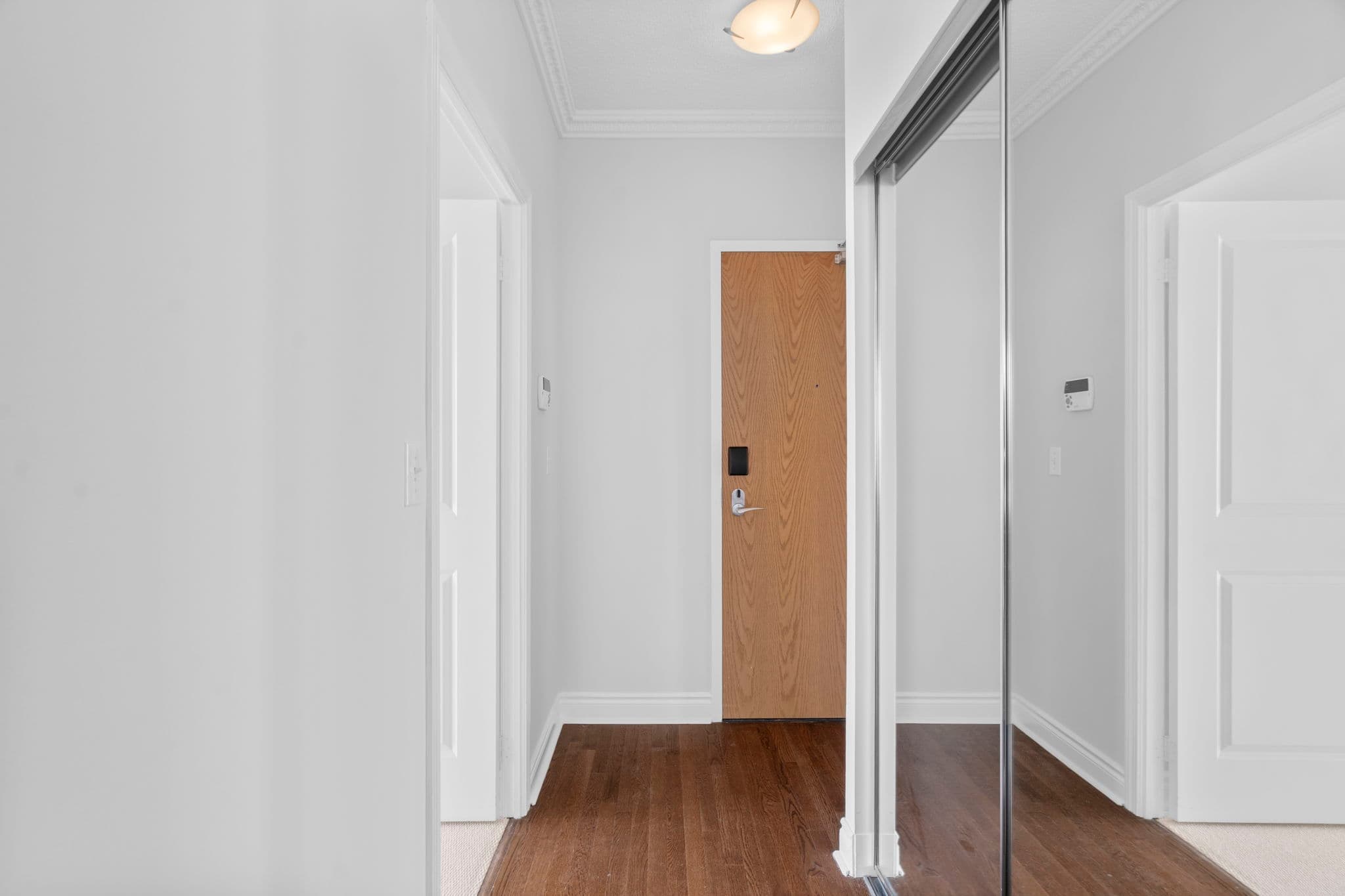 1910 Lake Shore Blvd W Unit 1707 Toronto, ON M6S 1A2