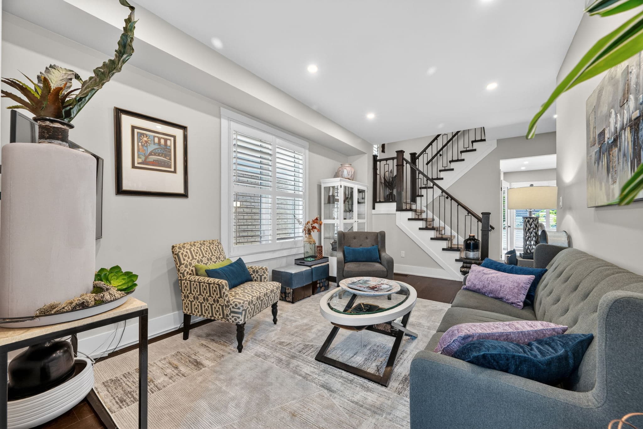2 Bettina Pl Whitby, ON L1R 0E8