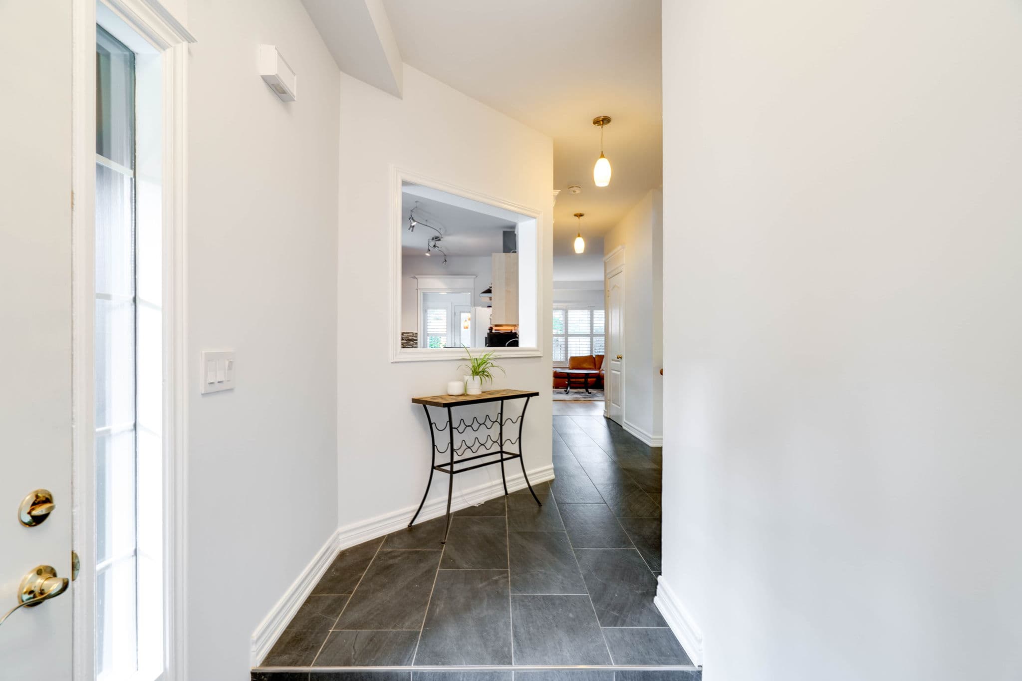 2 Mary Gapper Crescent Unit 21 Richmond Hill, ON L4C 7L8