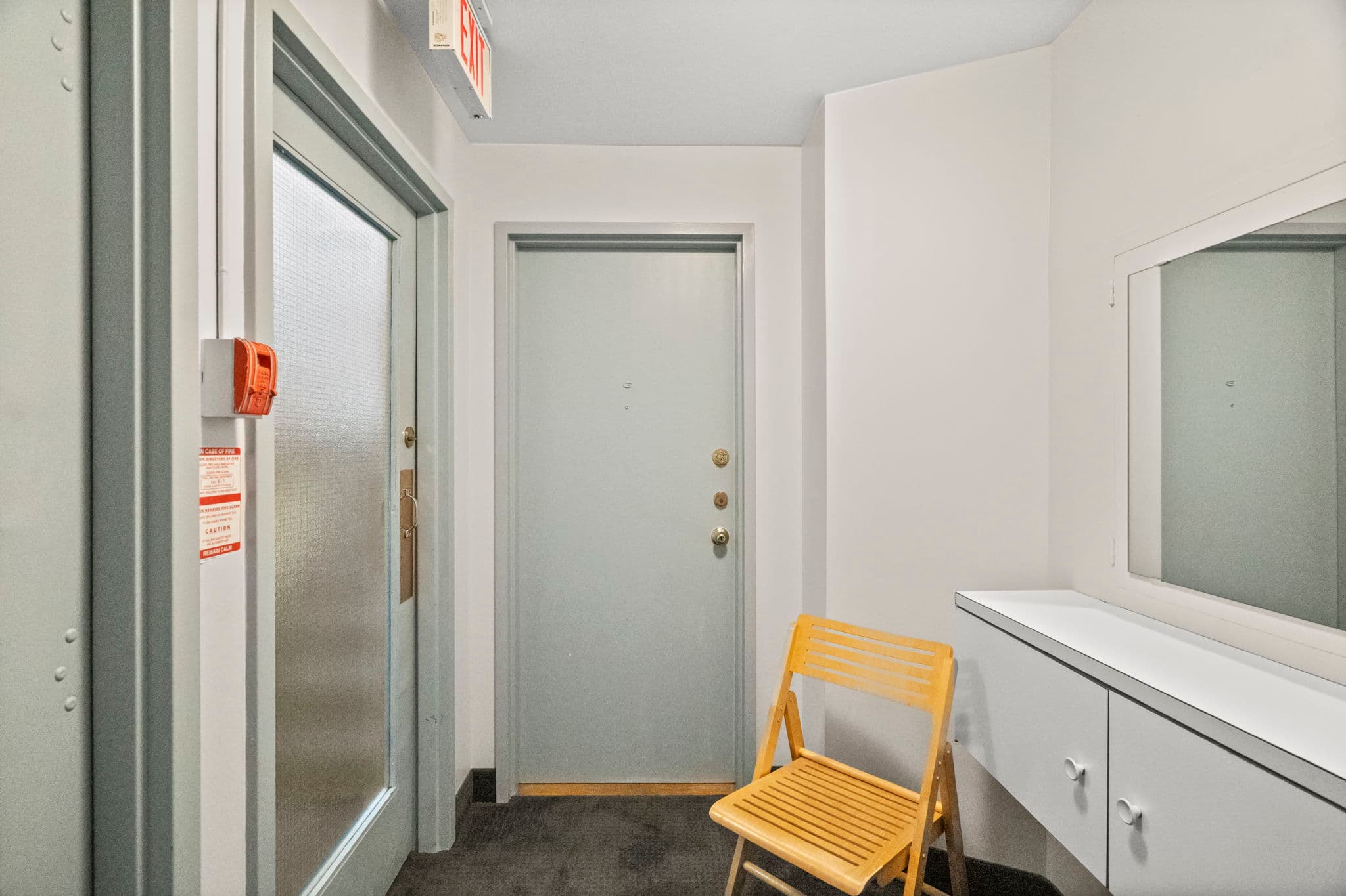 2 Nursewood Rd Unit 6 Toronto, ON M4E 3R8