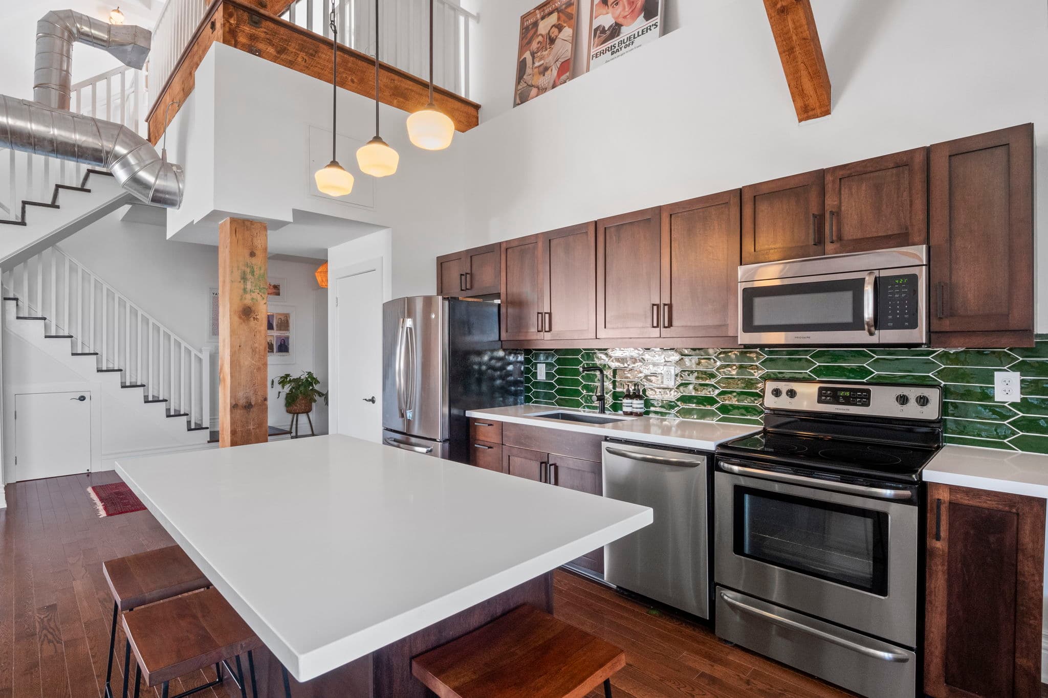 200 Stinson St Hamilton, ON L8N 4J5