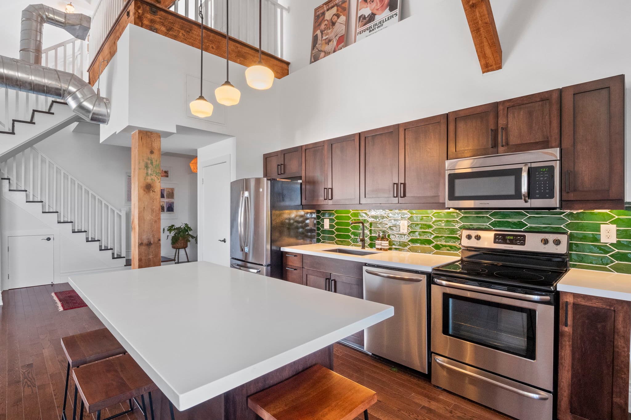 200 Stinson St Hamilton, ON L8N 4J5