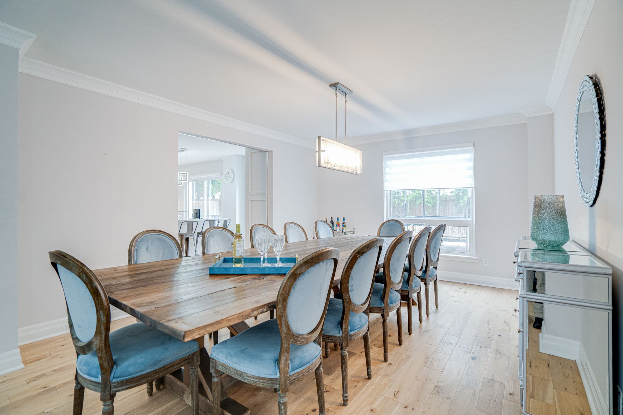 201 MCMORRAN CRES VAUGHAN, on L4J3C8