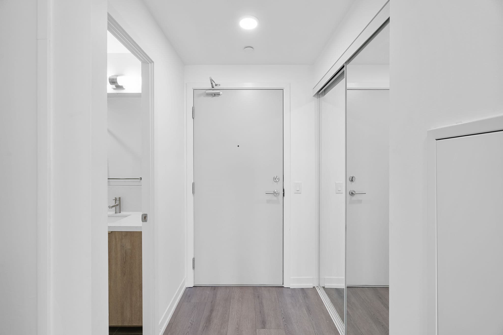 2020 Bathurst St Unit 331 Toronto, ON M5P 0A6