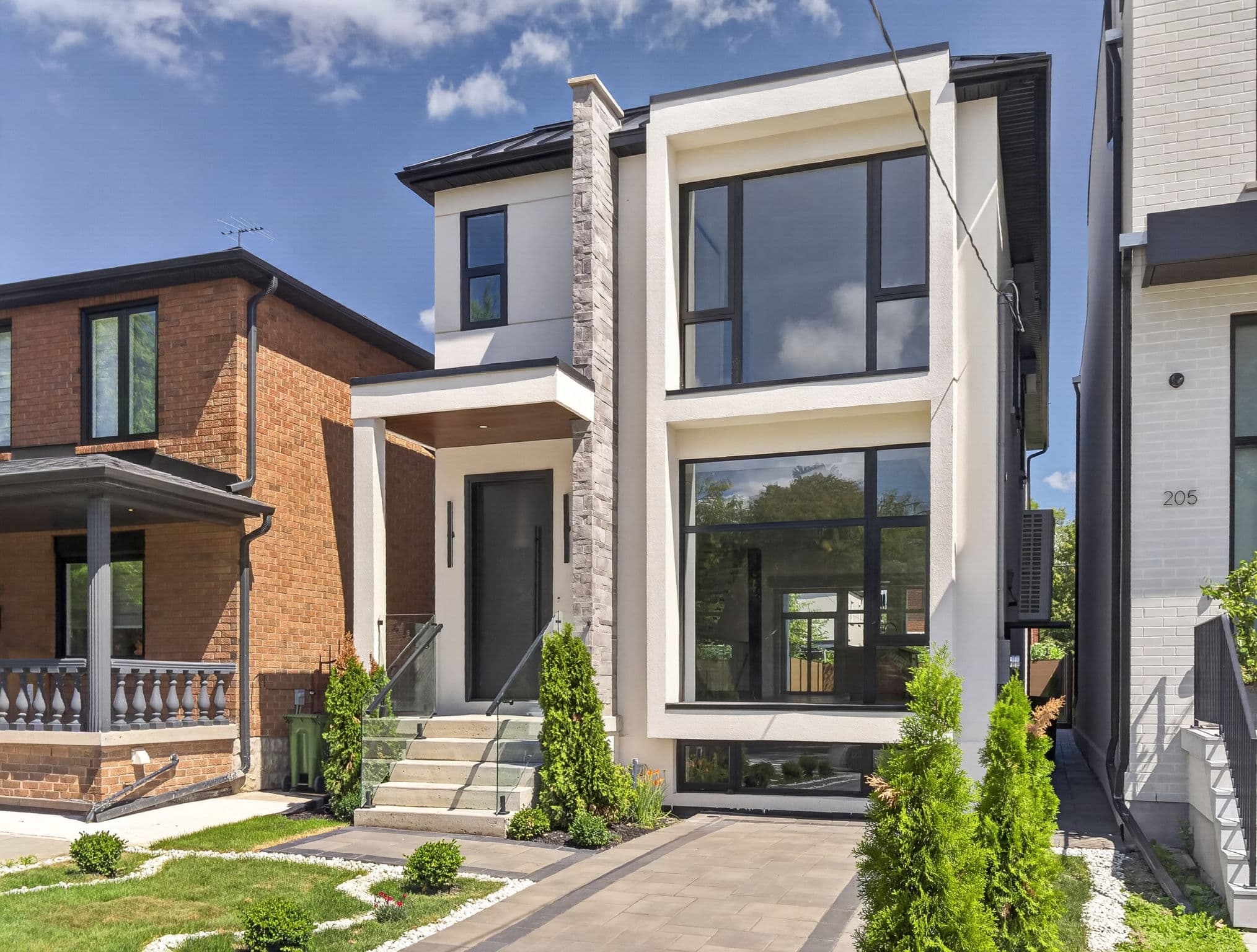207 Robina Ave Toronto, ON M6C 3Y9