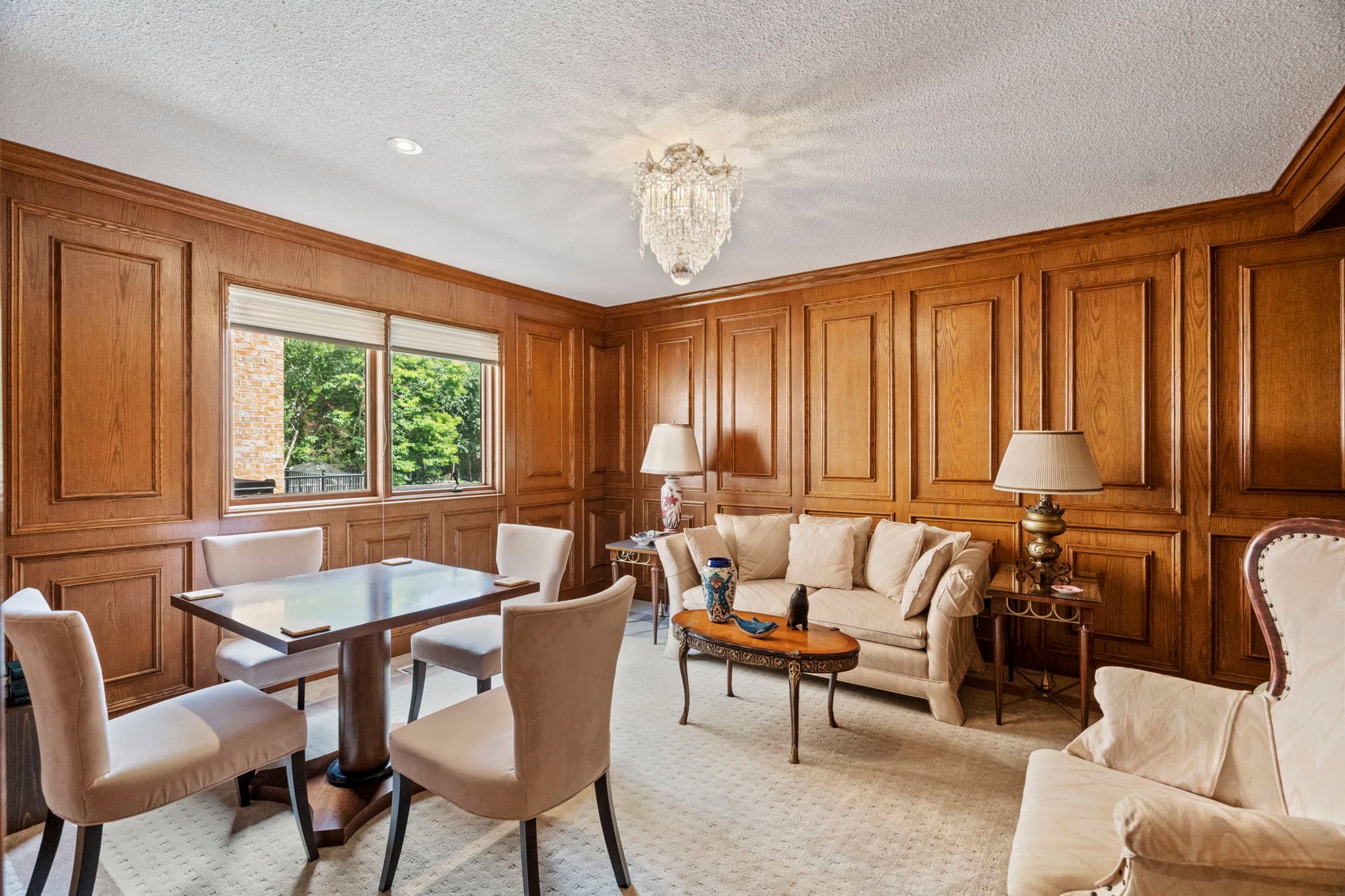 21 Brandy Ct Toronto, ON M3B 3L3