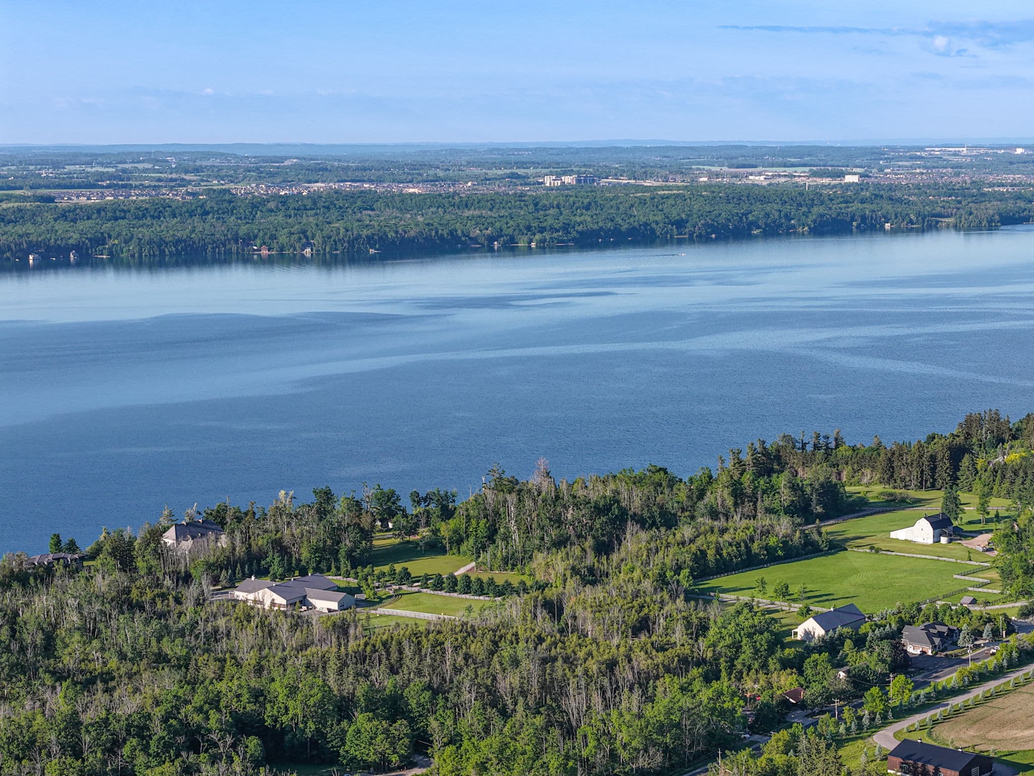 21 Pemberton Ln Shanty Bay, ON L0L 2L0