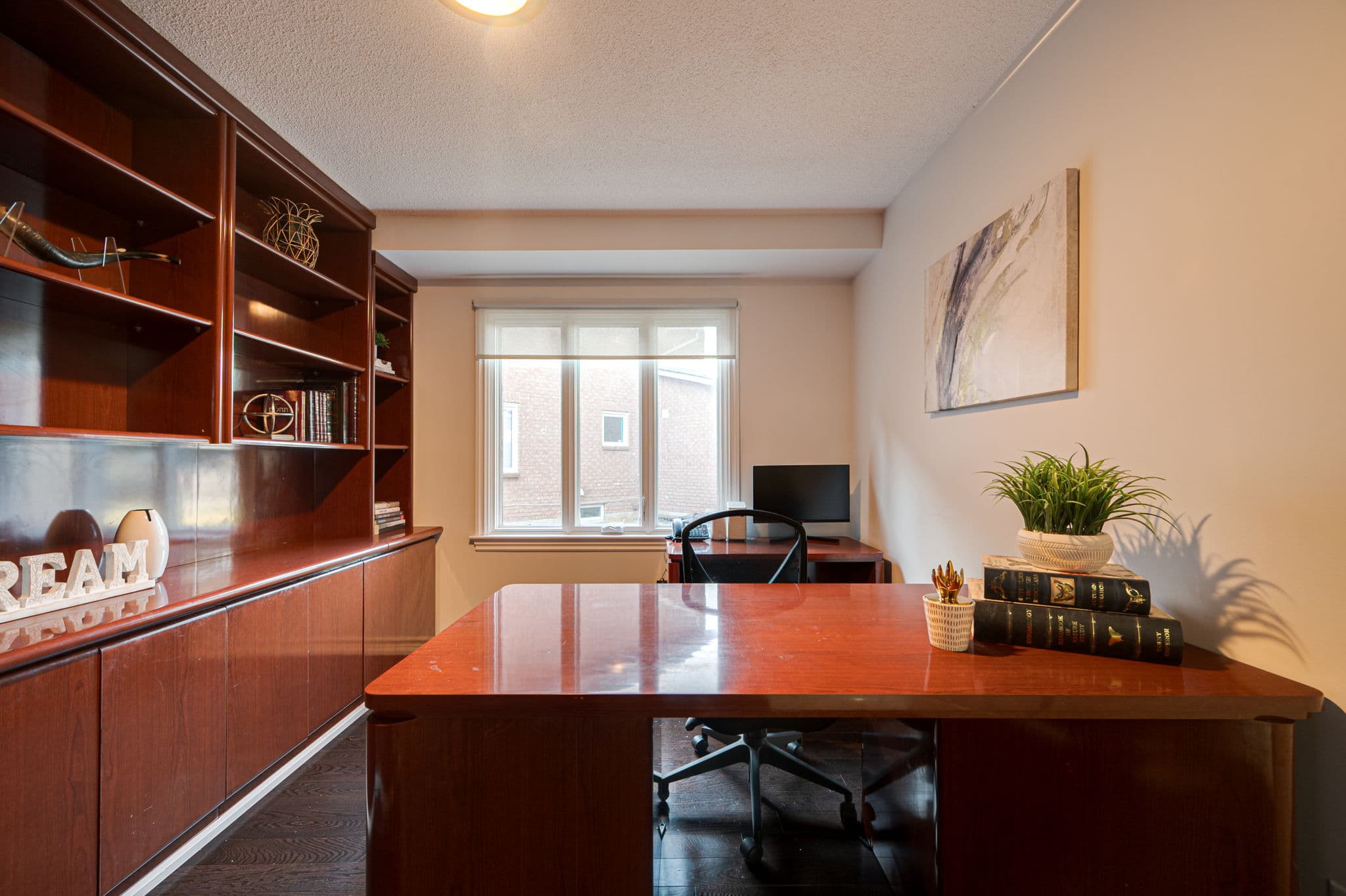 211 Franklin Ave Vaughan, ON L4J 7L4