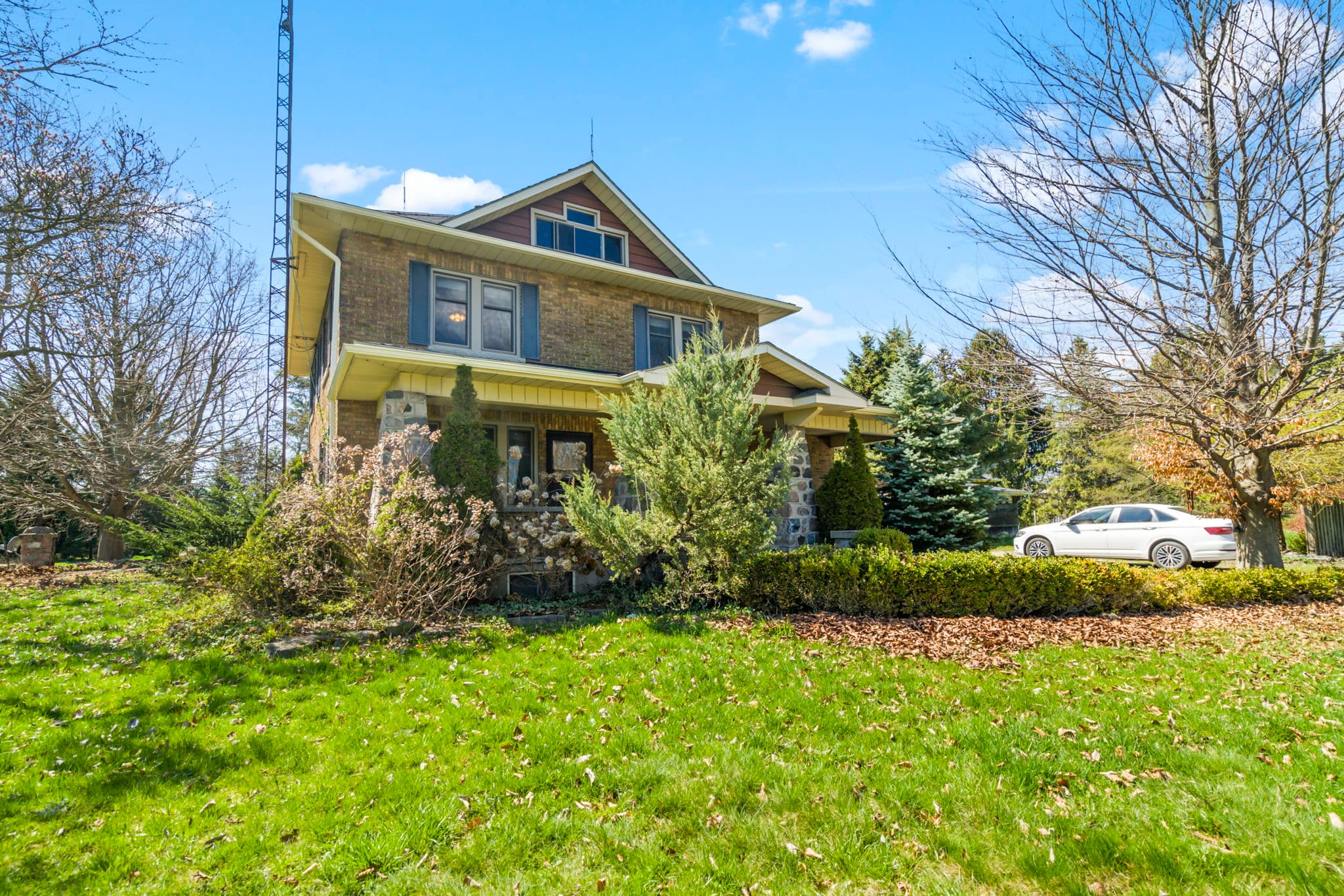 2157 Cockshutt Rd Waterford, ON N0E 1Y0