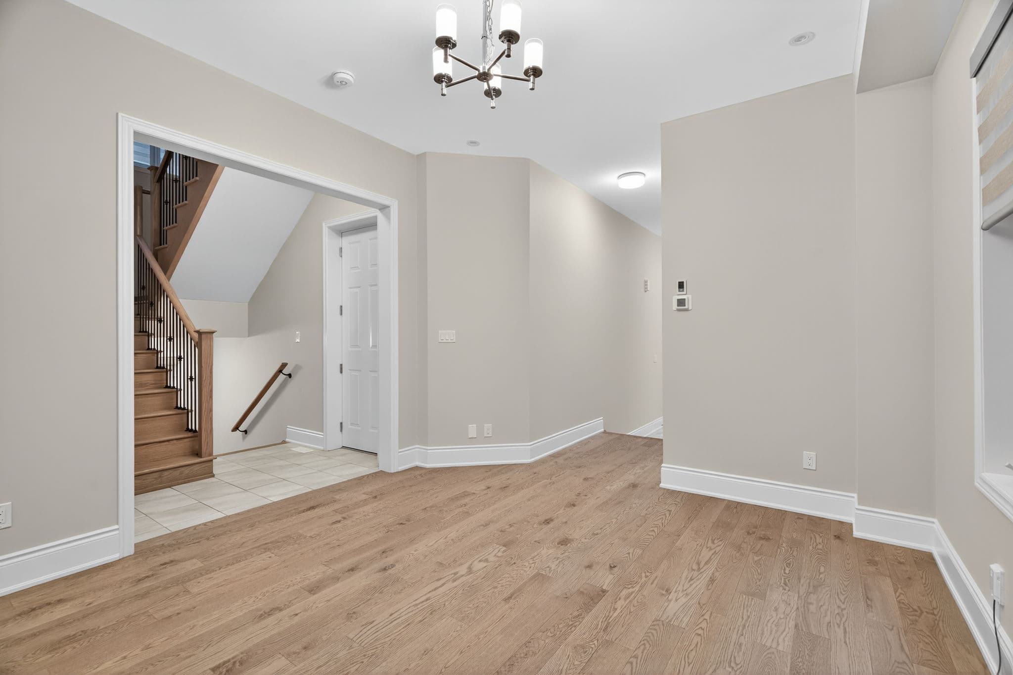 217 Sunset Vista Ct Aurora, ON L4G 3Y1