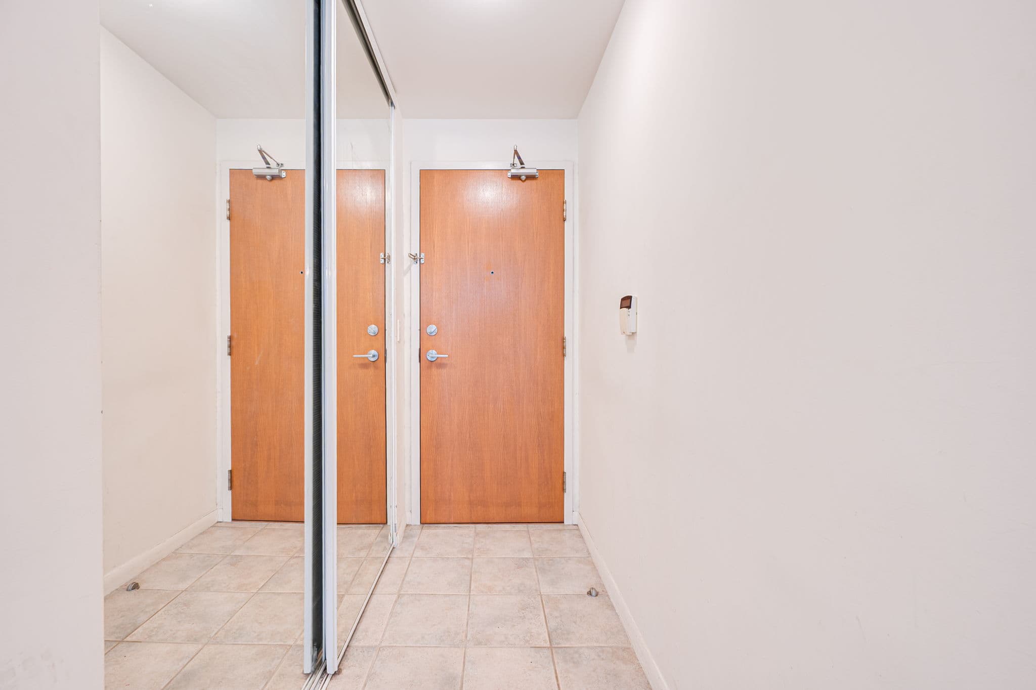 219 Fort York Blvd Unit 2107 Toronto, ON M5V 1B1