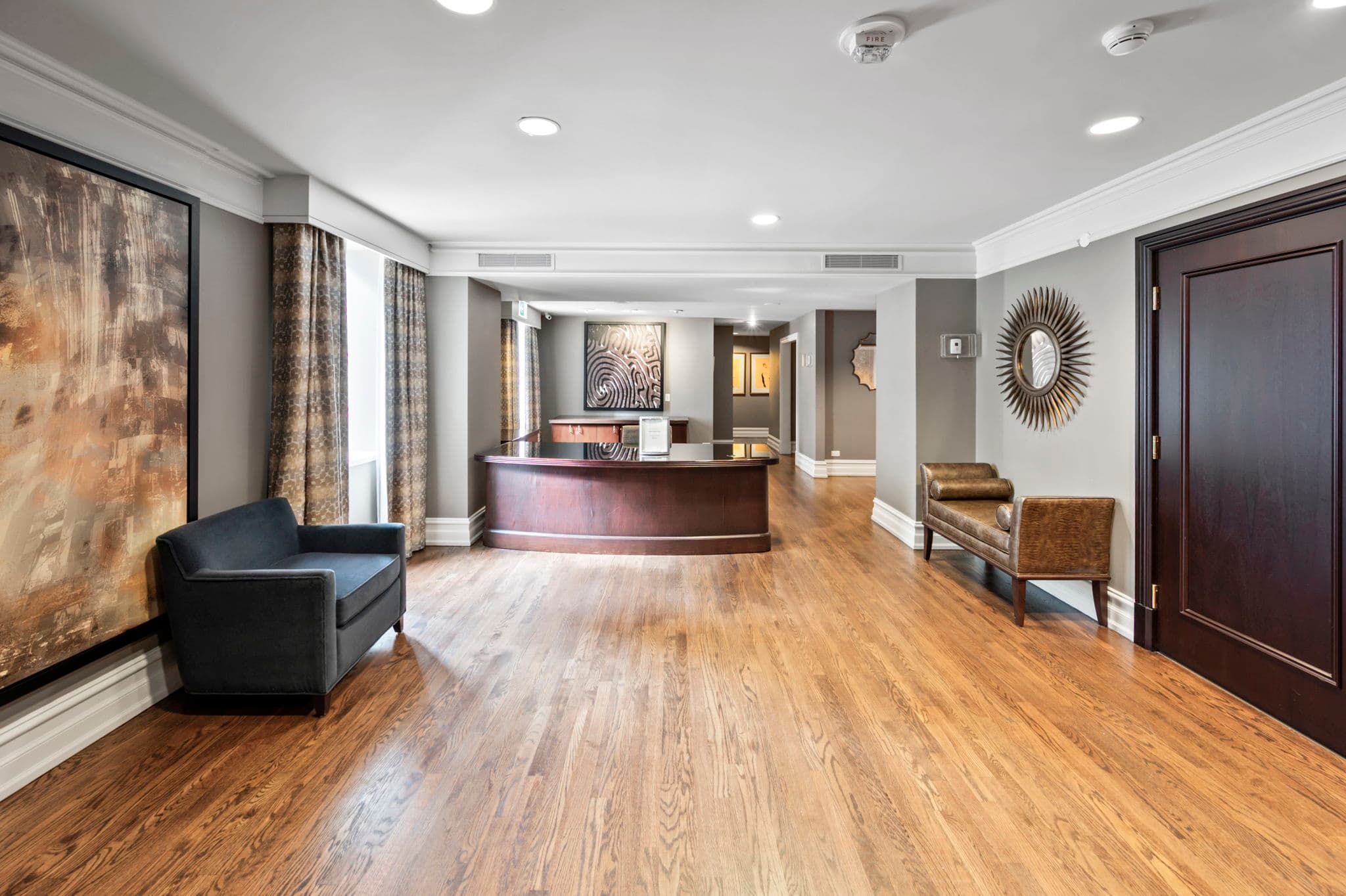 22 Leader Ln Unit 306 Toronto, ON M5E 0B2