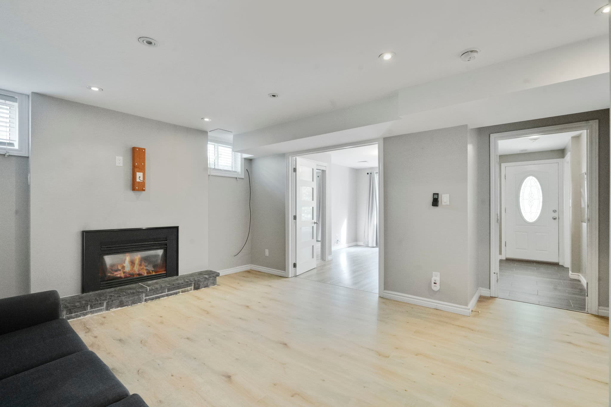 22 Red Mills Dr East Gwillimbury, ON L9N 1B8