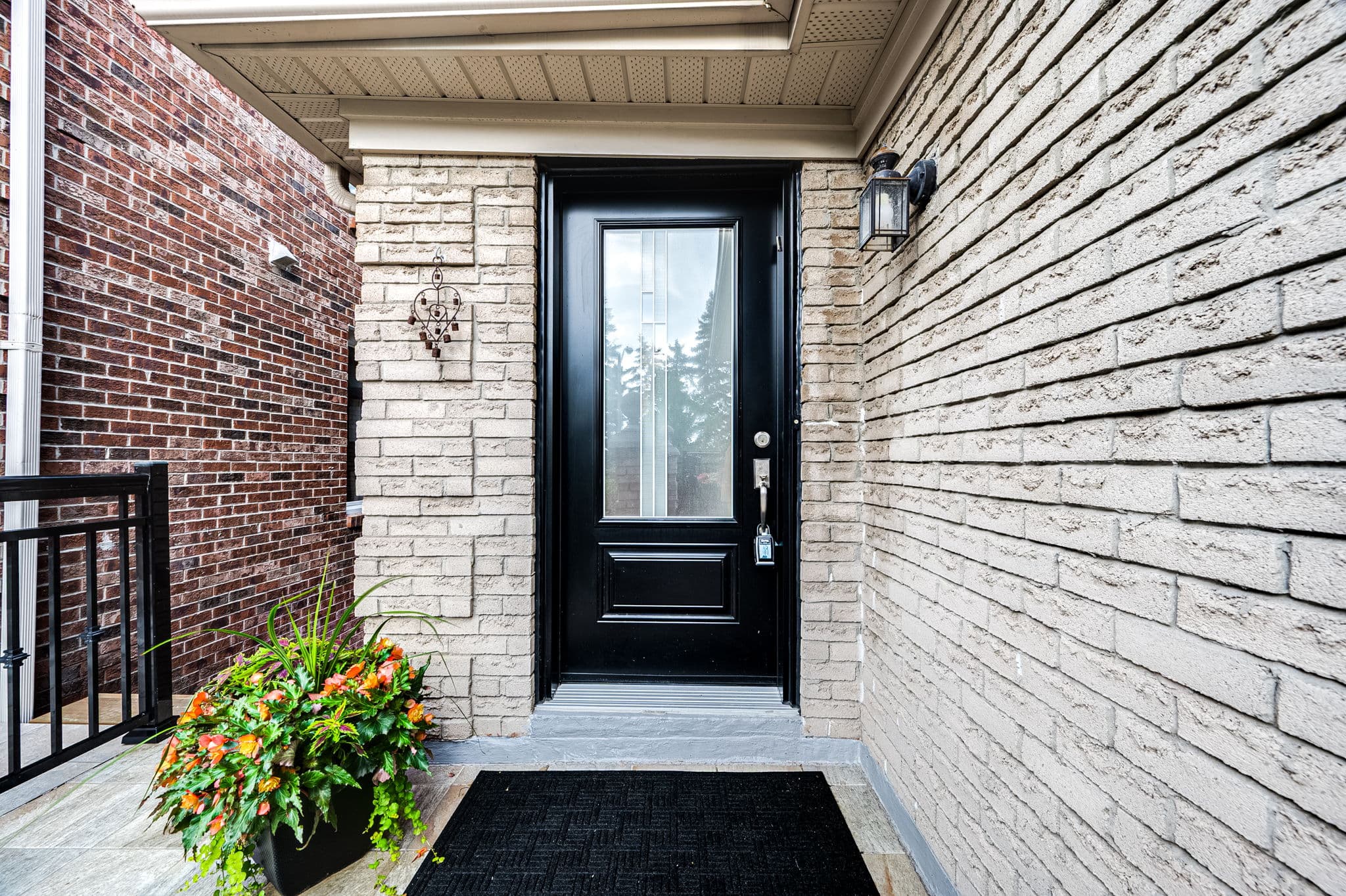 225 Hidden Trail Toronto, ON M2R 3T3