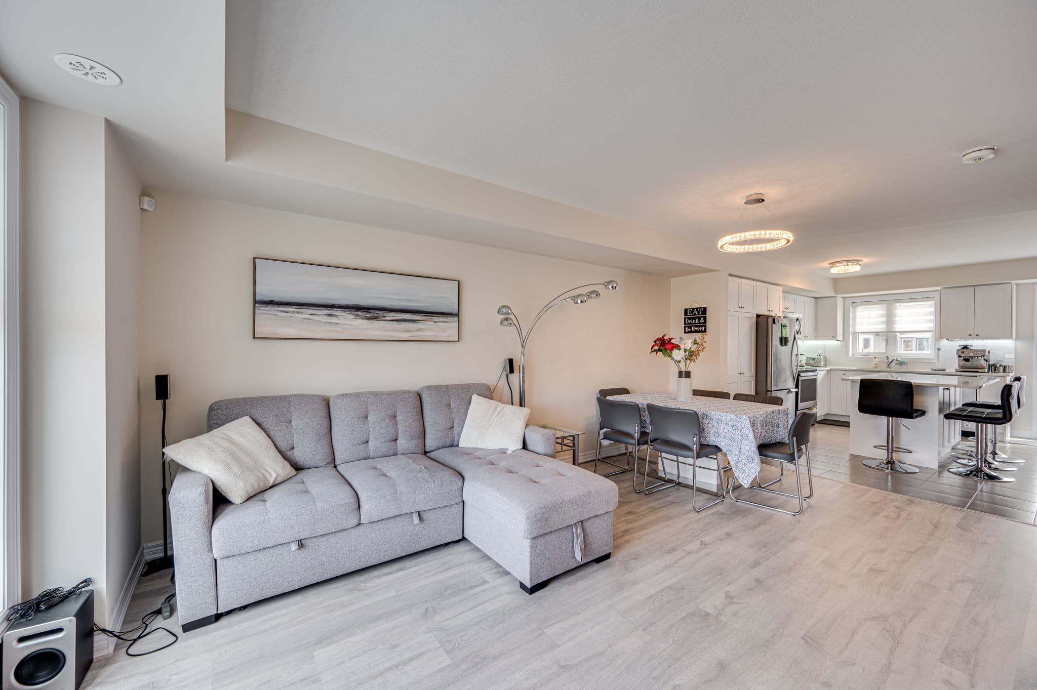 226 Law Dr Guelph, ON N1E 0H5