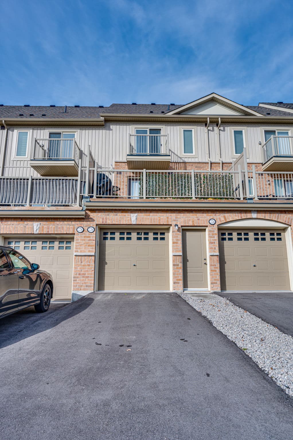 226 Law Dr Guelph, ON N1E 0H5