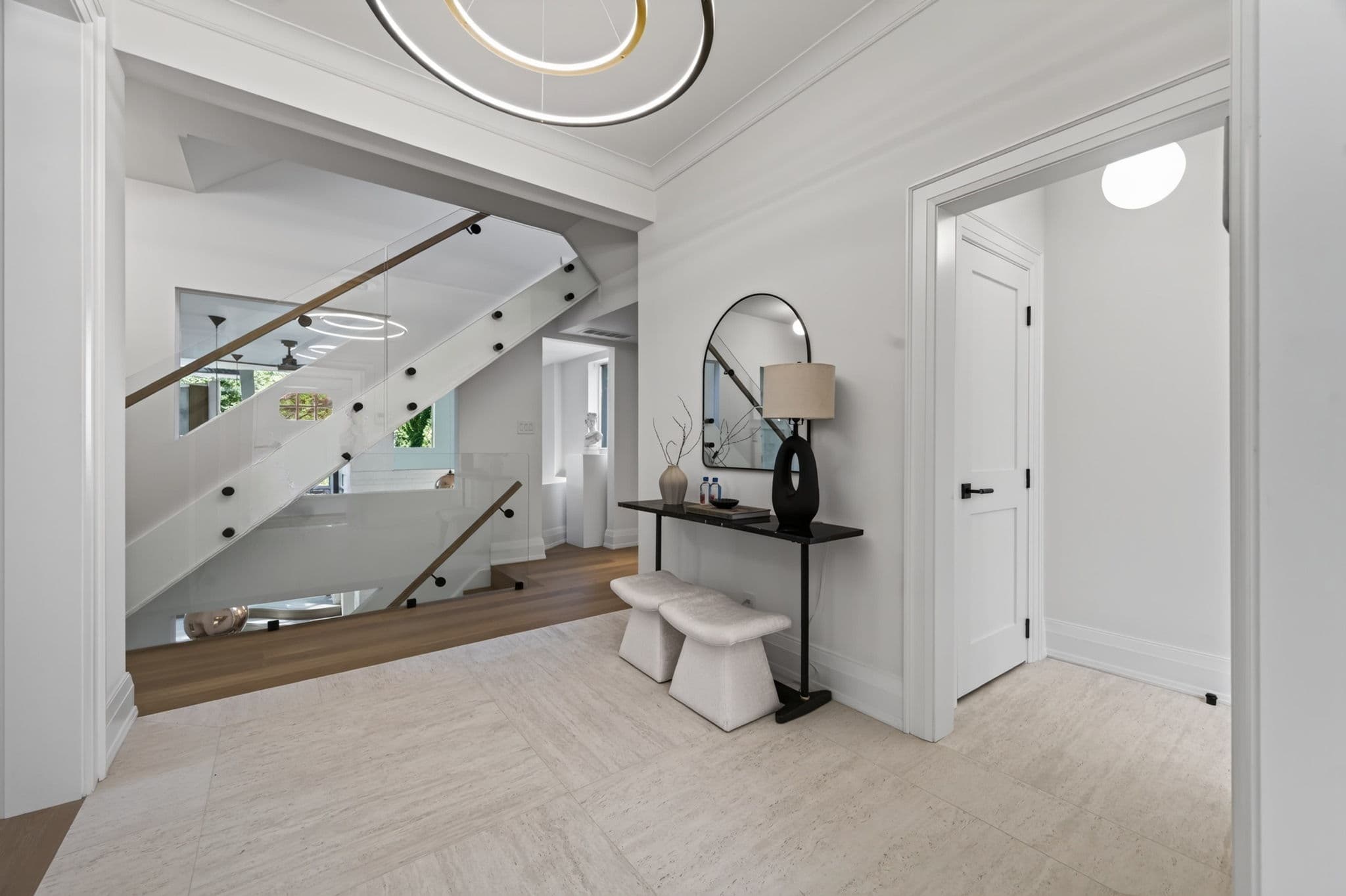 23 South Dr Toronto, ON M4W 1R2
