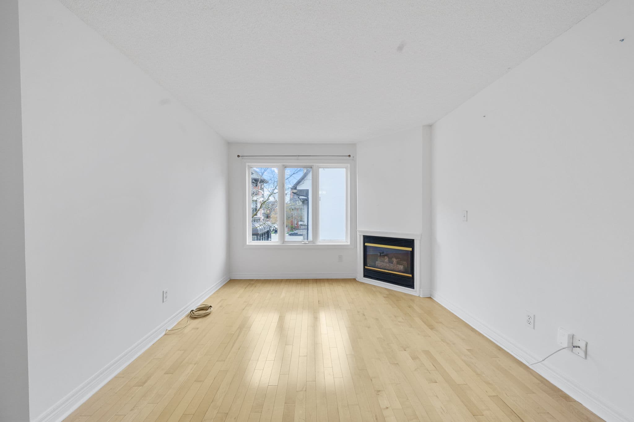 232 St George St Toronto, ON M5R 2N5