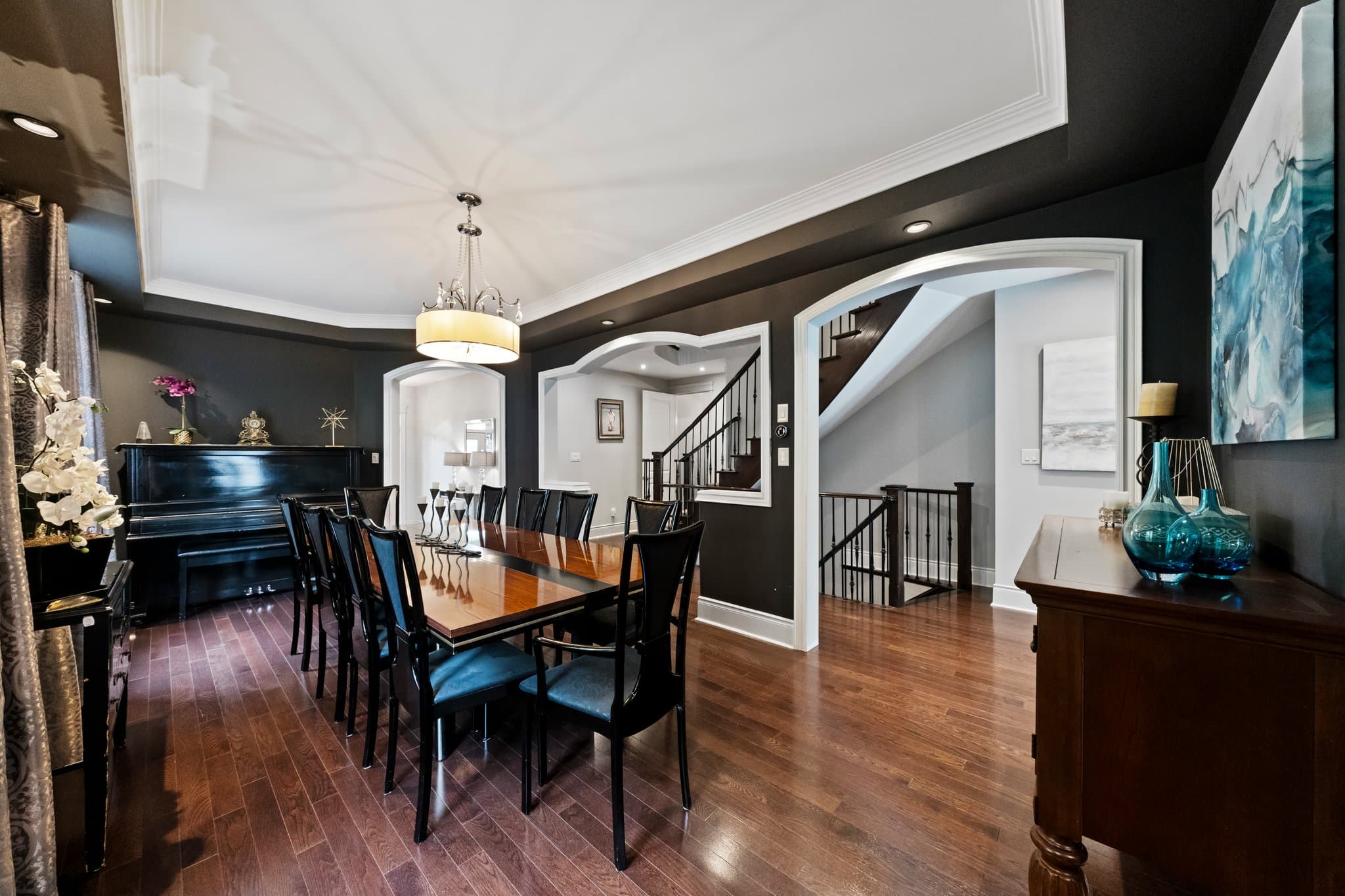 239 Israel Zilber Dr Vaughan, ON L6A 0L3