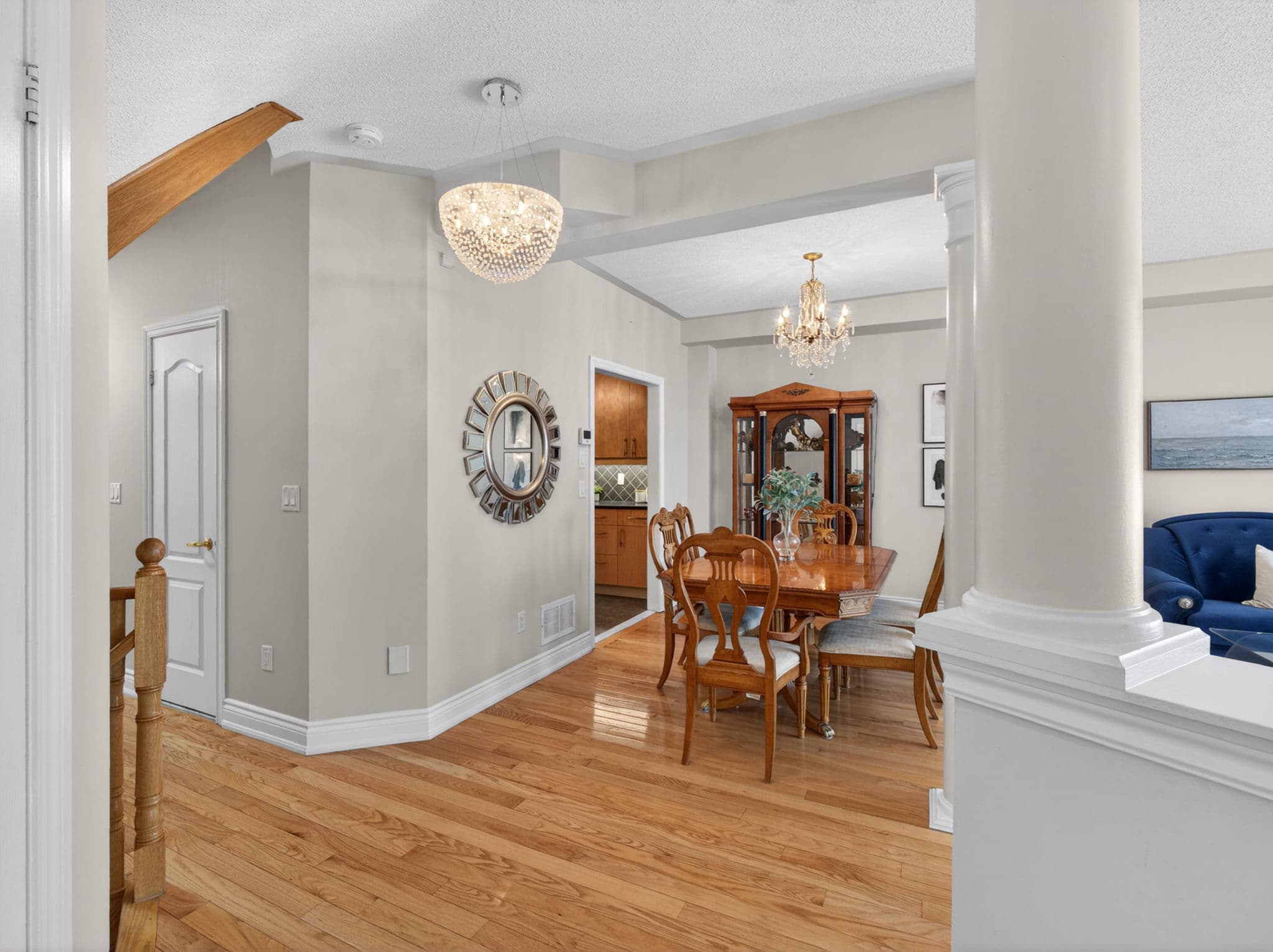 24 Mintwood Rd Vaughan, ON L4J 9C3