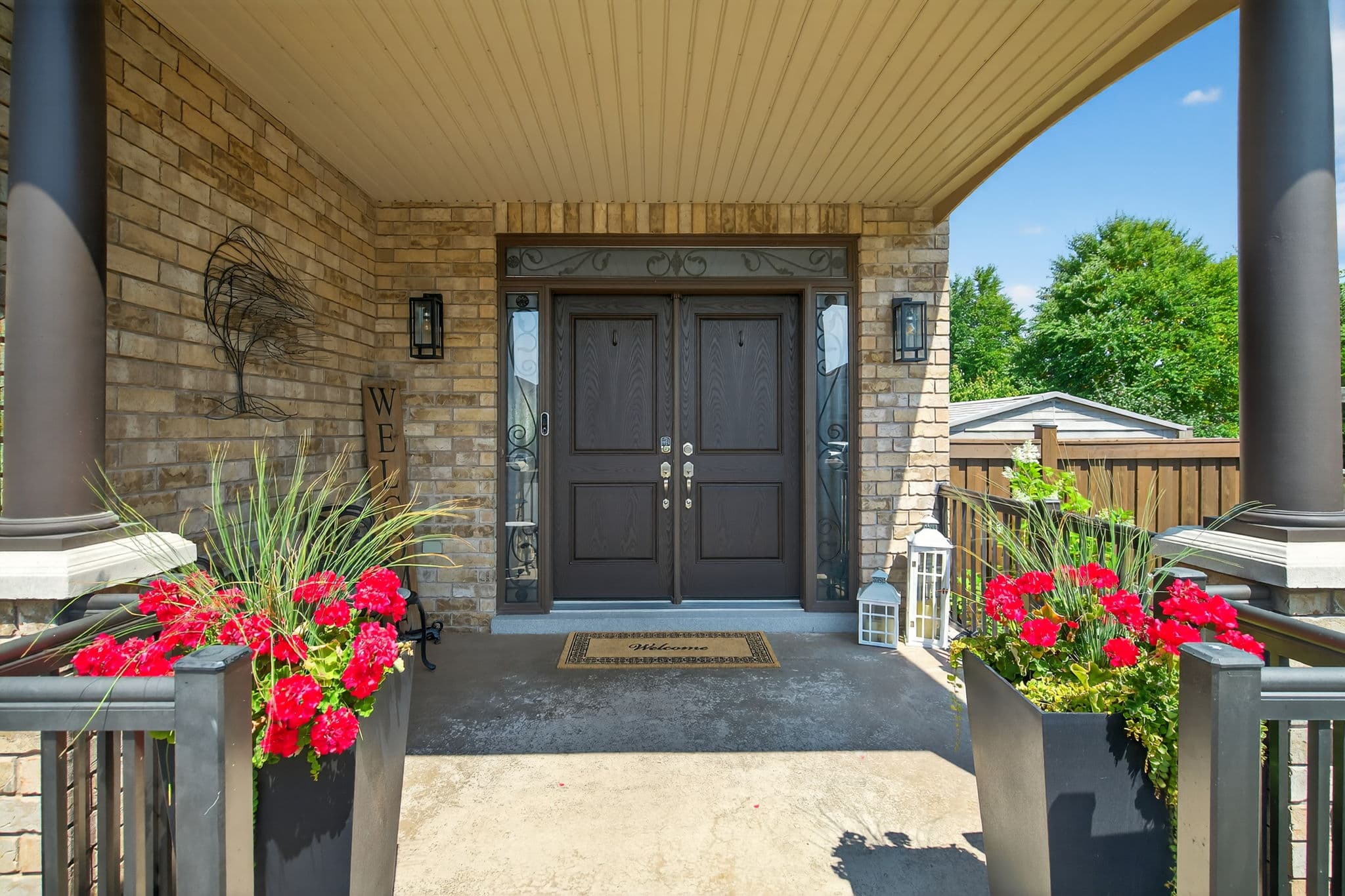 24 Vesna Ct Bowmanville, ON L1C 0C7