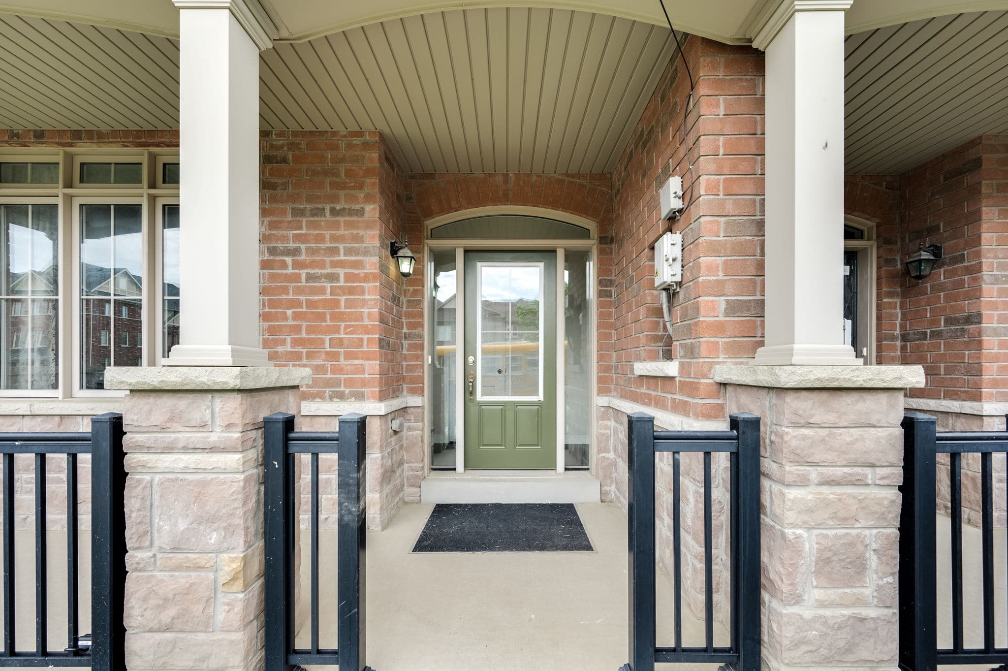 240 Inspire Blvd Brampton, ON L6R 0B6