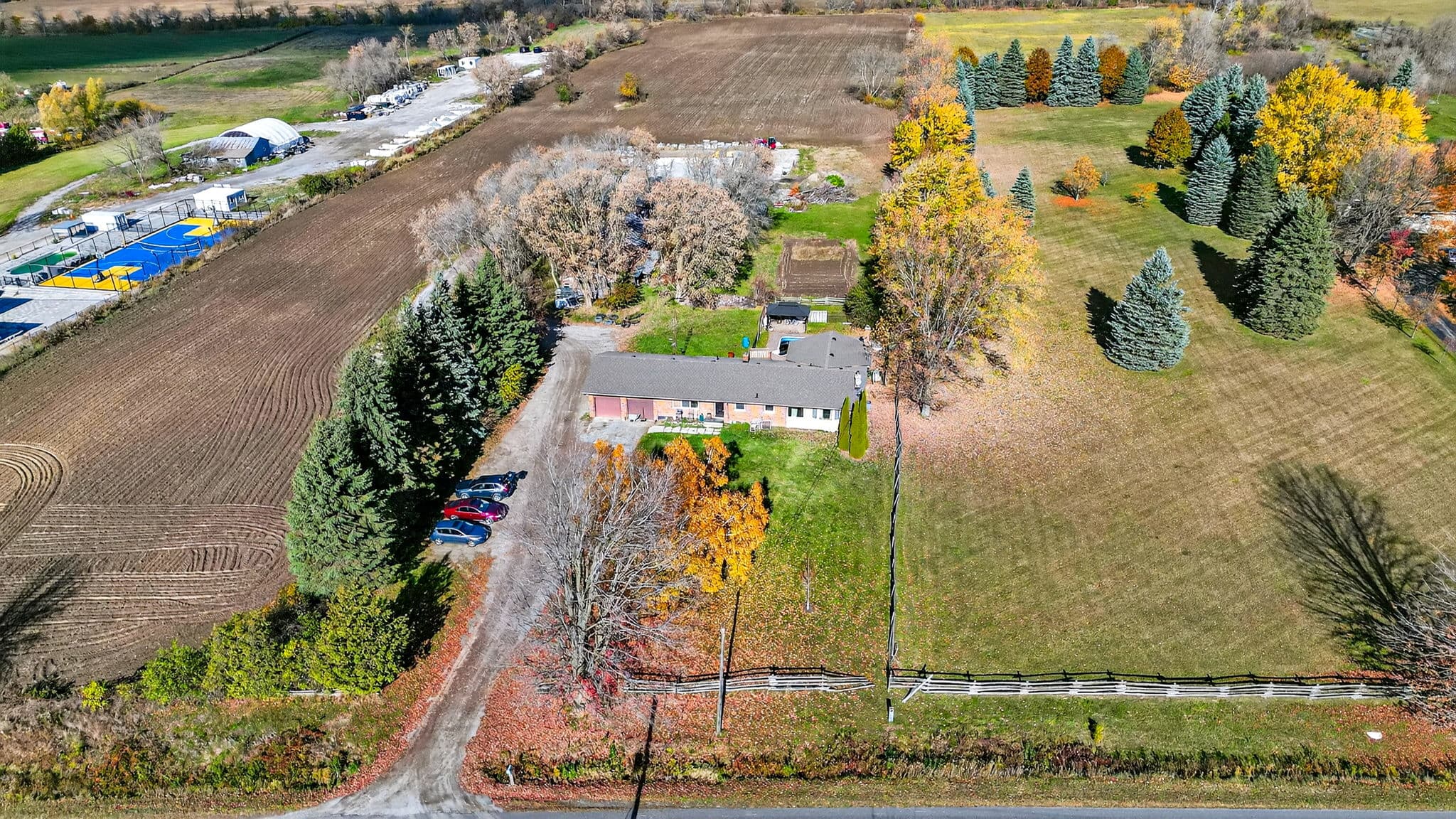 2448 Holborn Rd East Gwillimbury, ON L0G 1R0