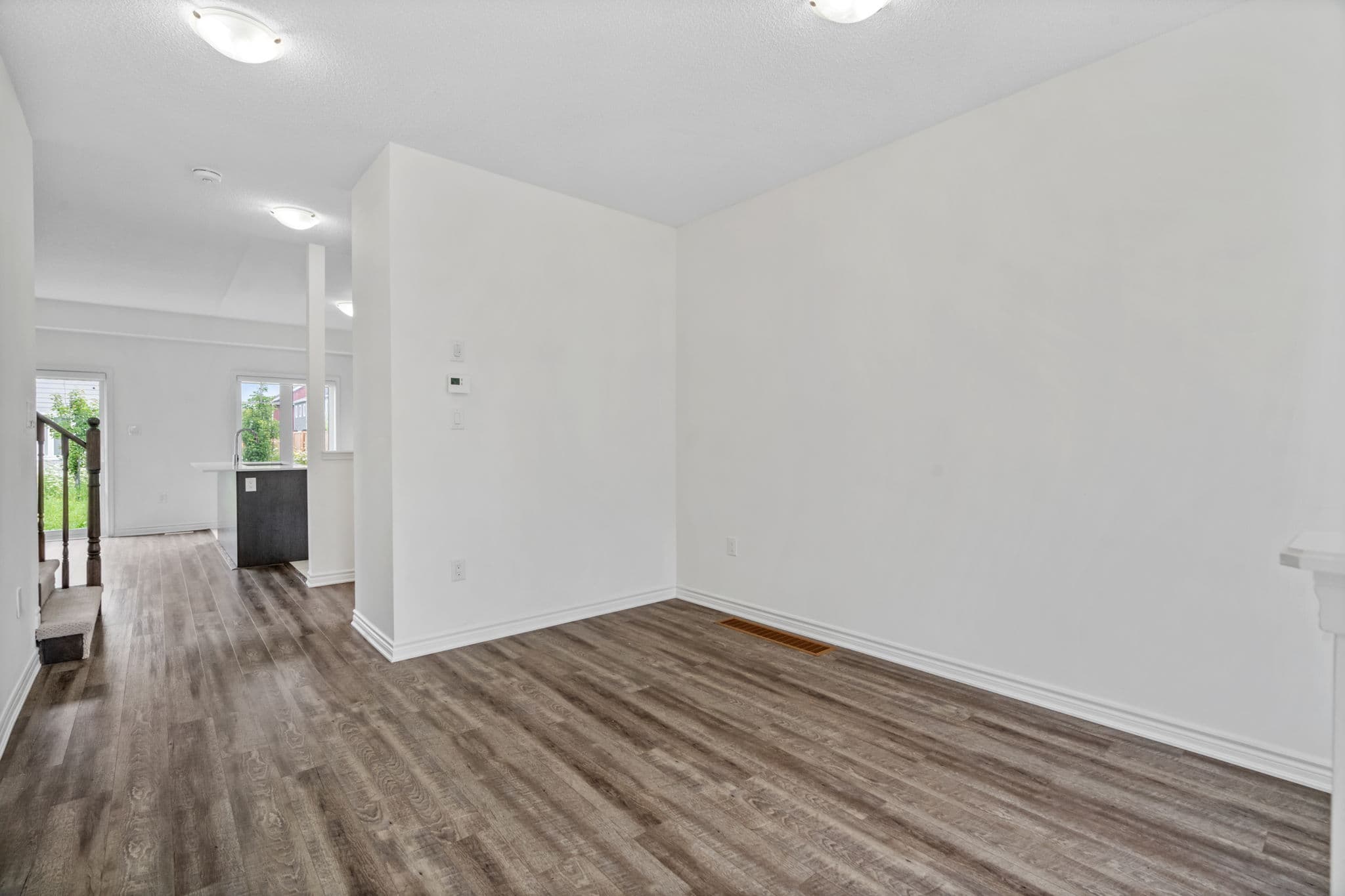 25 Bobolink Dr Wasaga Beach, ON L9Z