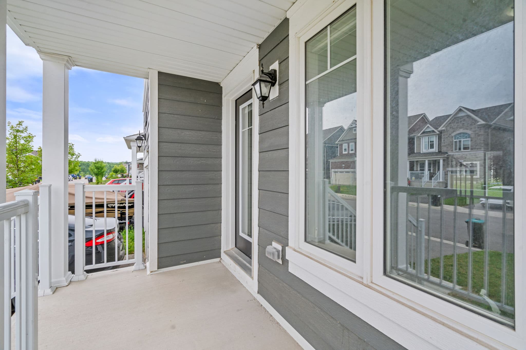 25 Bobolink Dr Wasaga Beach, ON L9Z