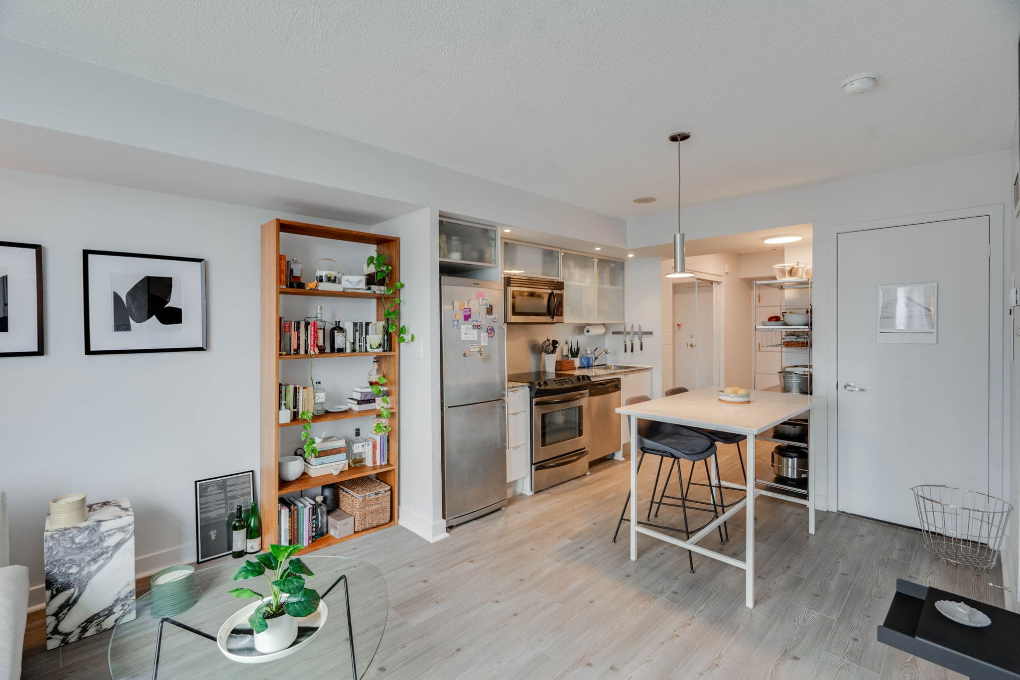 25 Telegram Mews 2201 Toronto, ON M5V
