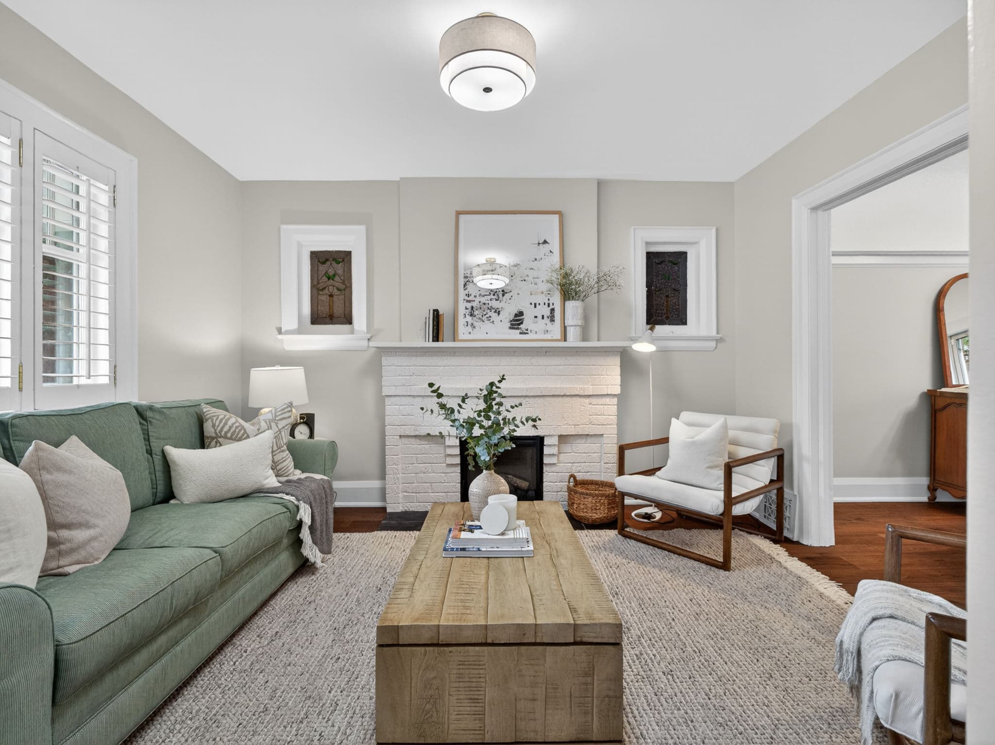 253 Briar Hill Ave Toronto, ON M4R 1J2