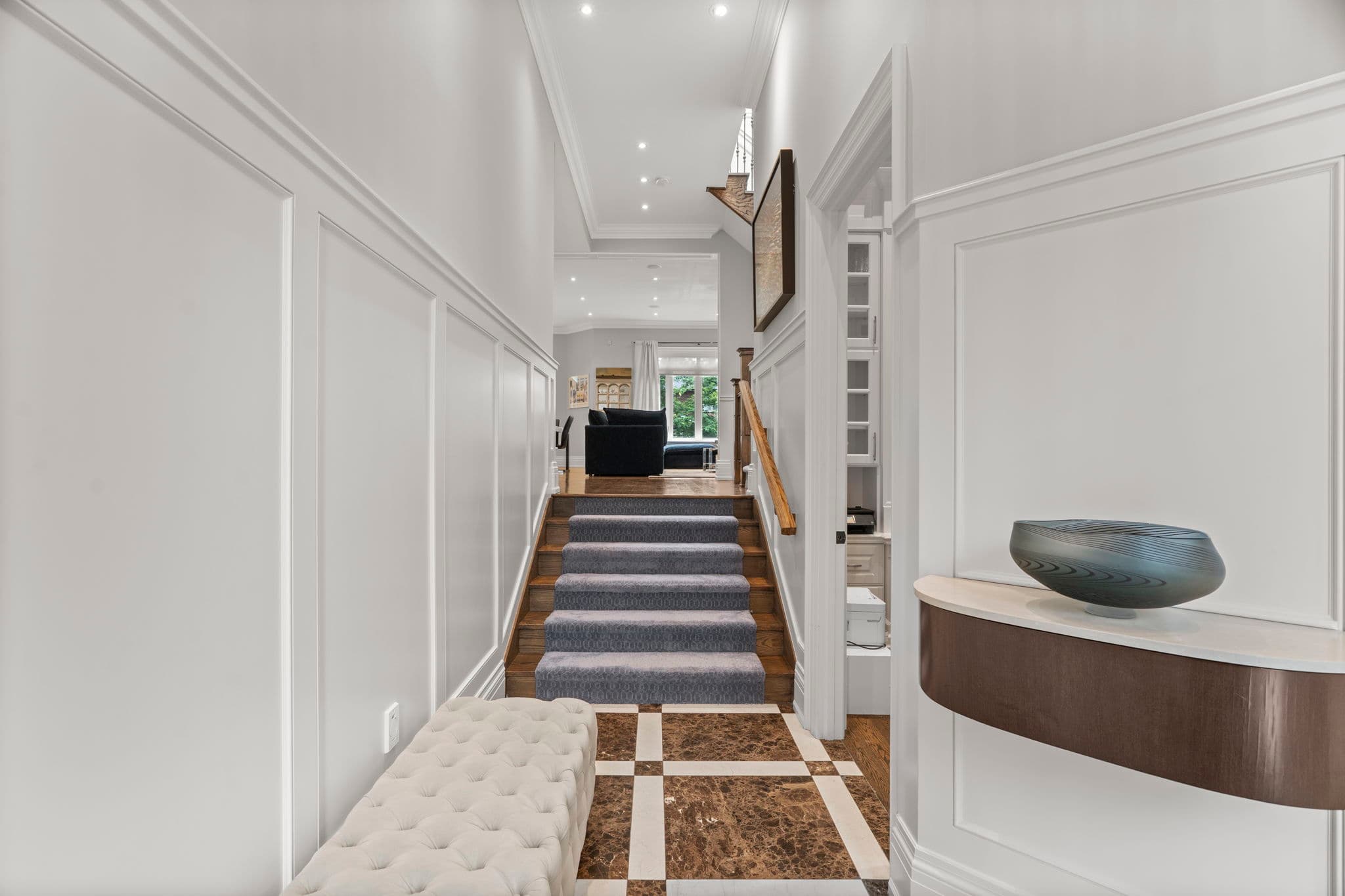 254 Haddington Ave Toronto, ON M5M 2P9