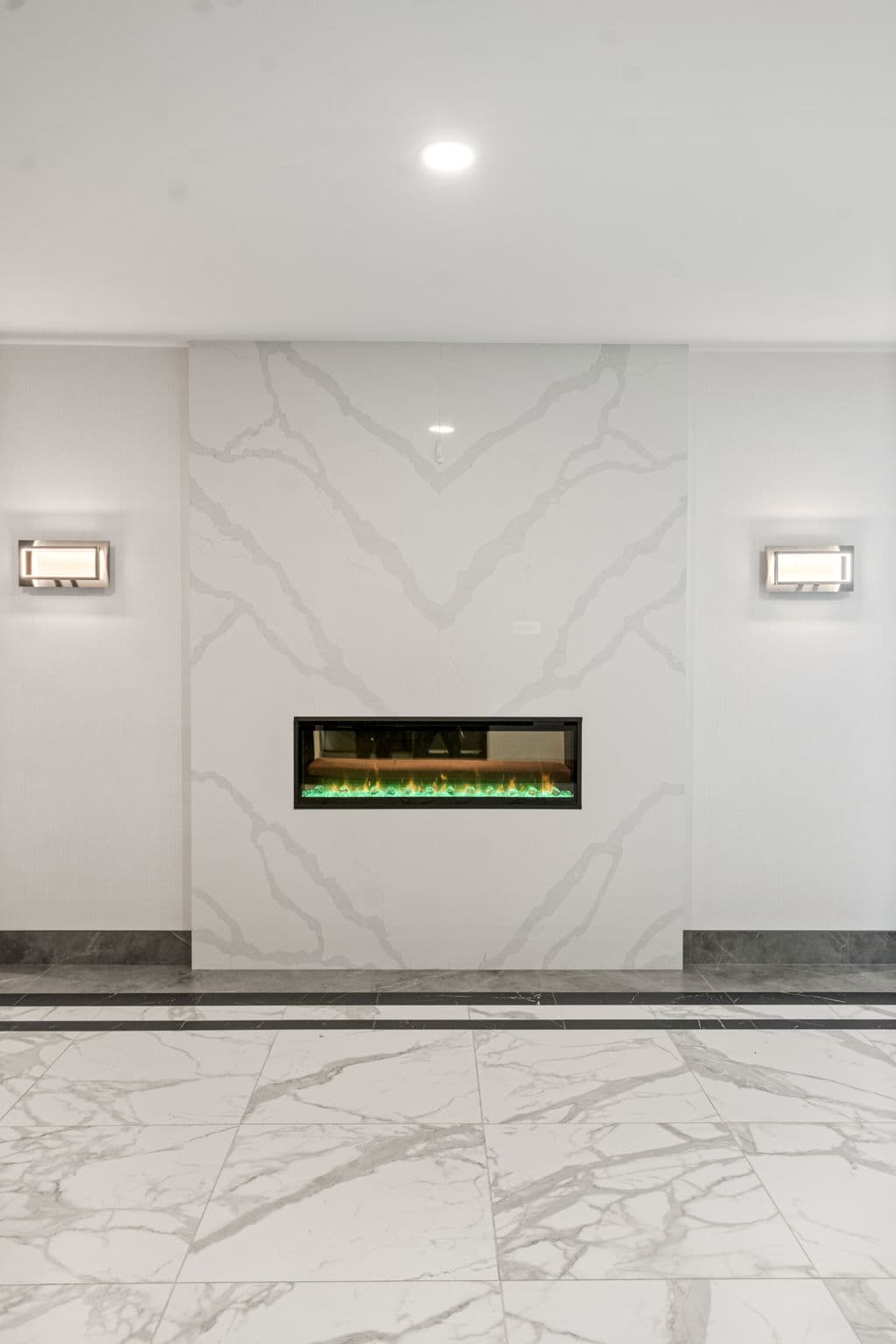 255 Bamburgh Cir Toronto, ON M1W 3T6