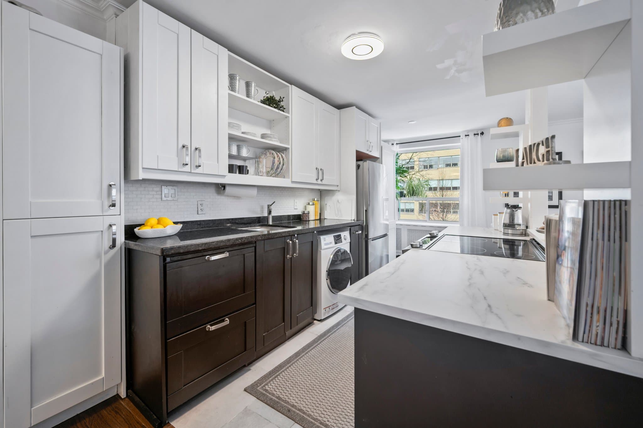 2550 Bathurst St Unit 206 Toronto, ON M6B 2Z2