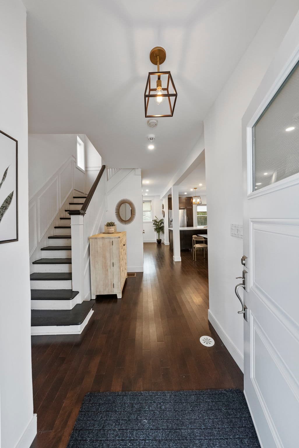 2554 Lake Shore Blvd W Toronto, ON M8V 1G1