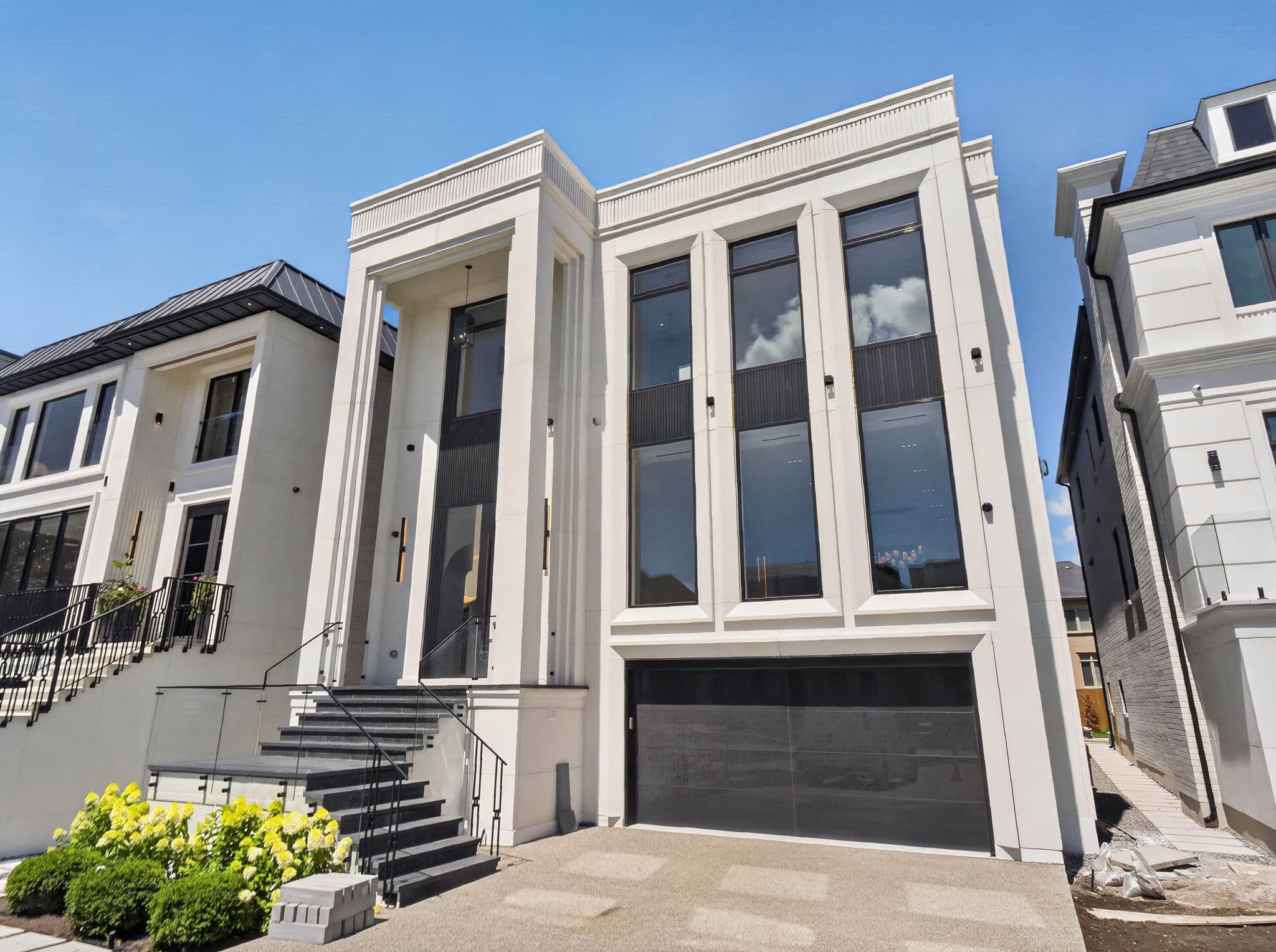 26 Clinton Dr Richmond Hill, ON L4C 8E2