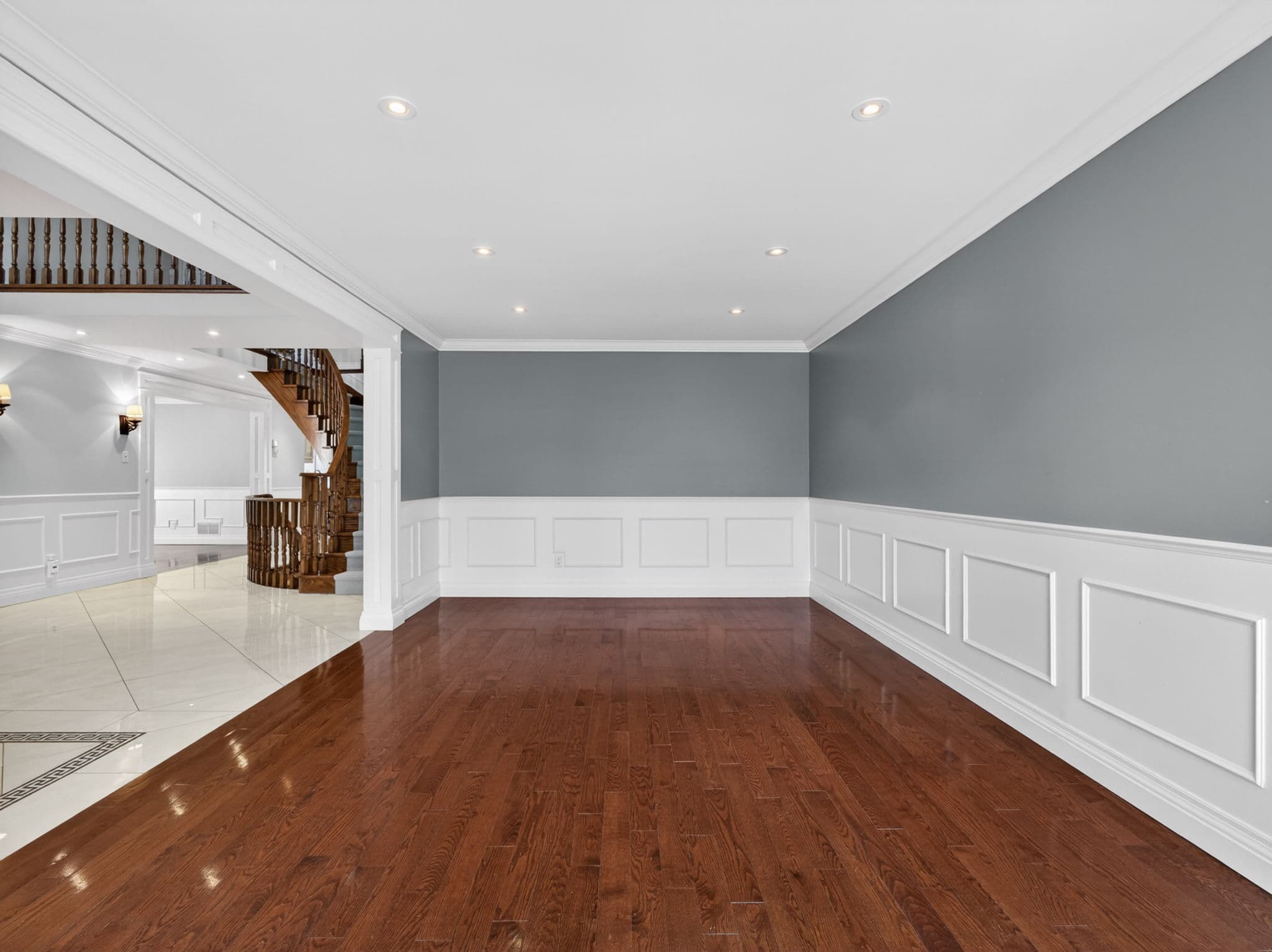 26 Cowles Ct Richmond Hill, ON L4C 9A5