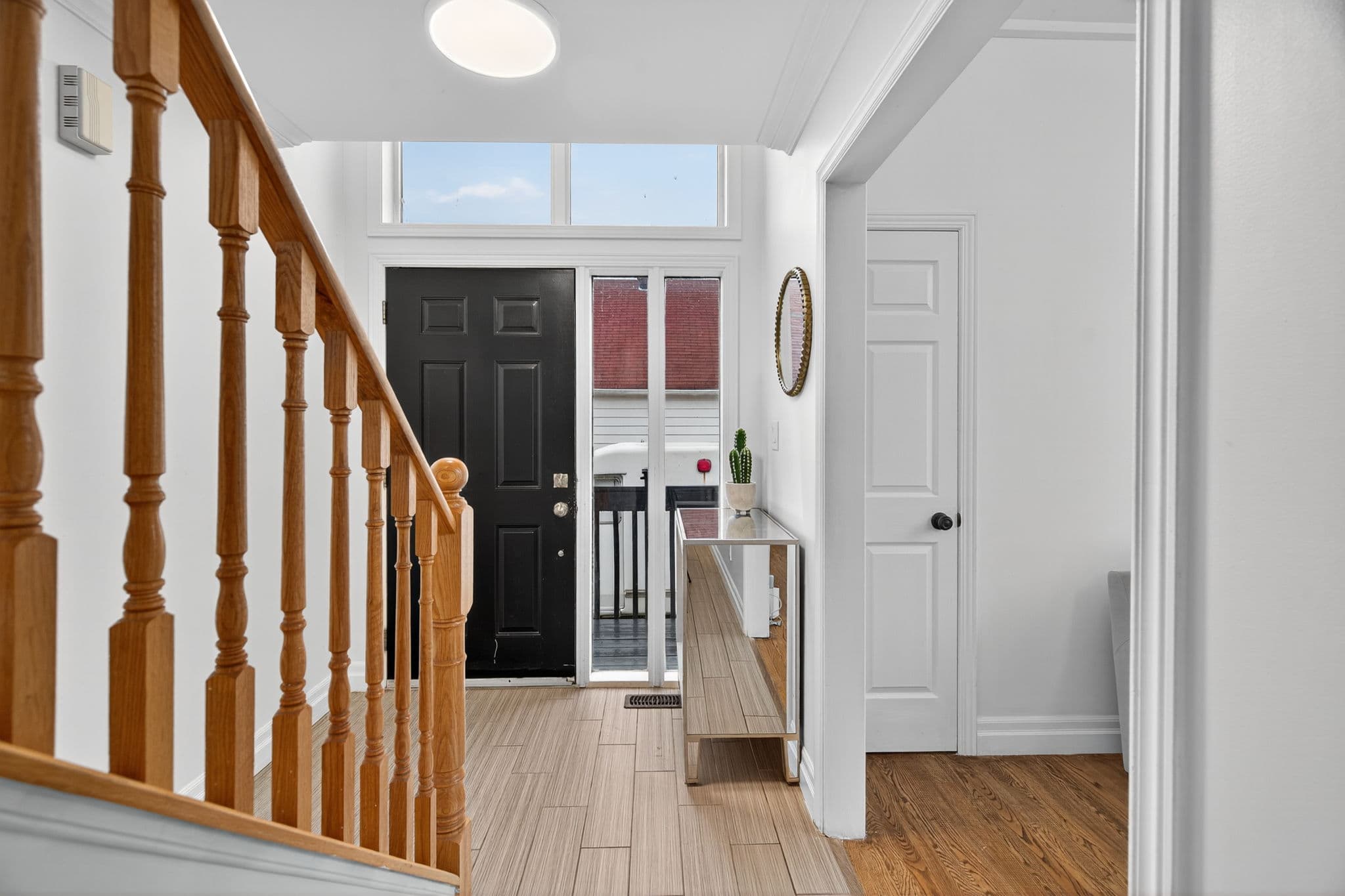 26 Elm Grove Ave Richmond Hill, ON L4E 2T1