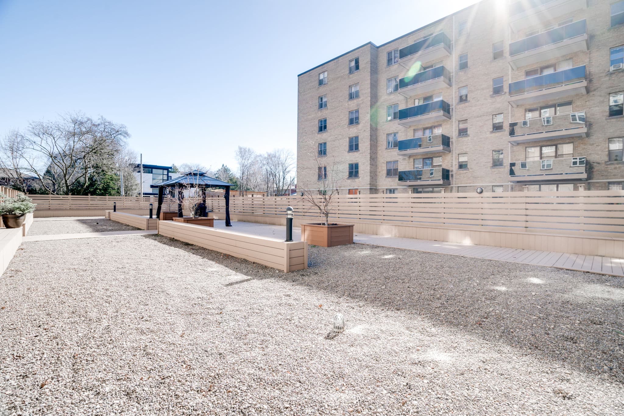 2603 Bathurst St Unit 102 Toronto, ON M6B 2Z6