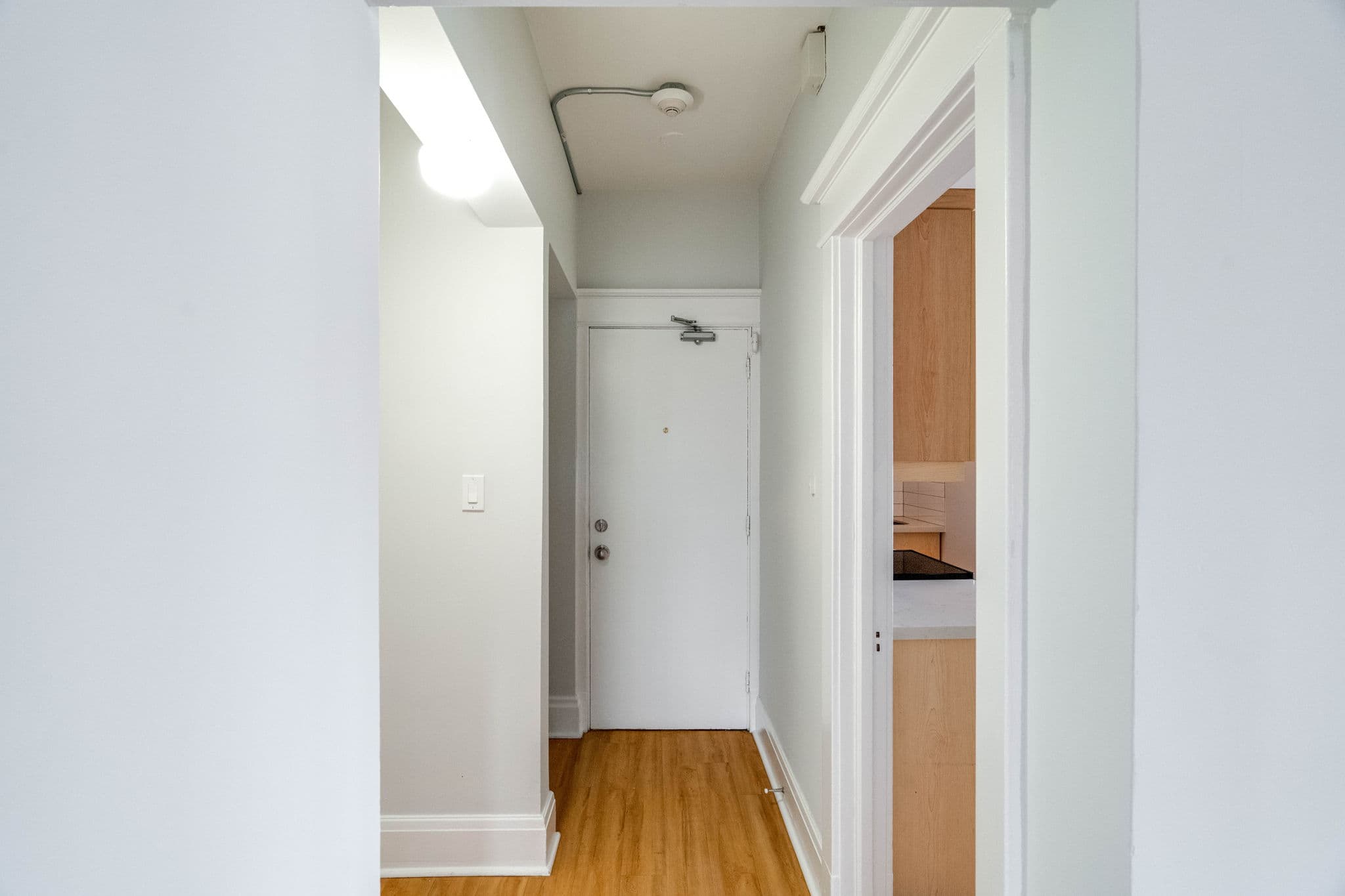 265 High Park Ave Unit 1 Toronto, ON M6P 2S5