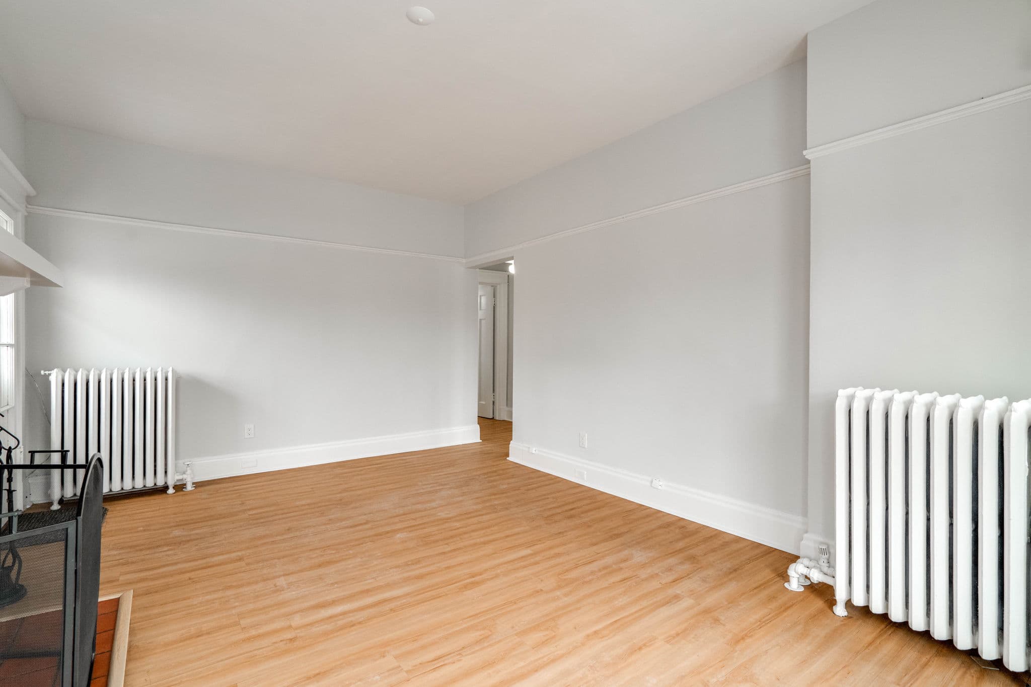 265 High Park Ave Unit 1 Toronto, ON M6P 2S5