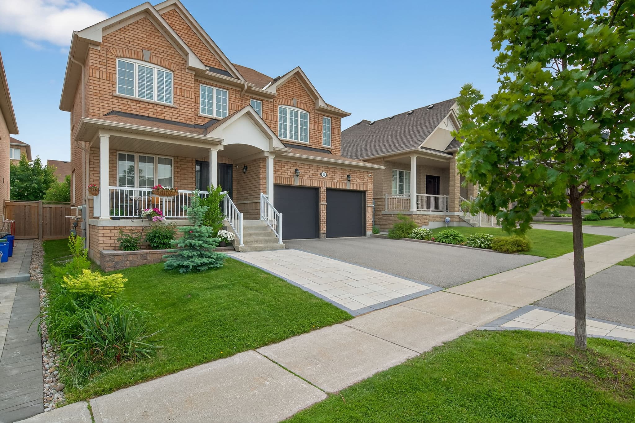 268 Carrier Crescent Vaughan, ON L6A 4T4