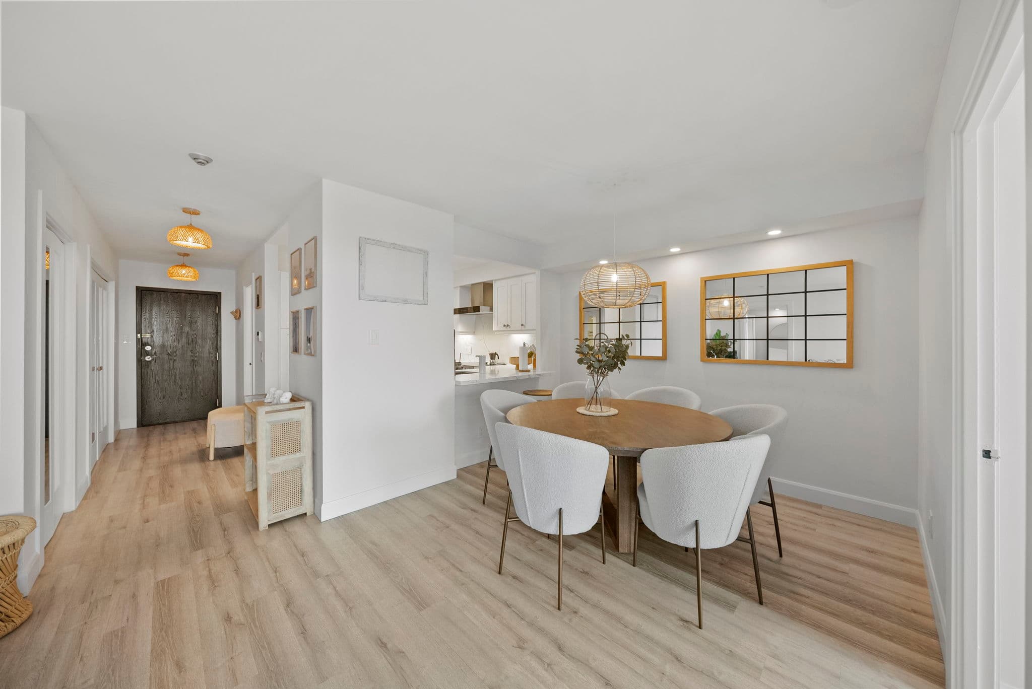 268 Ridley Blvd Unit 1513 Toronto, ON M5M 4N3