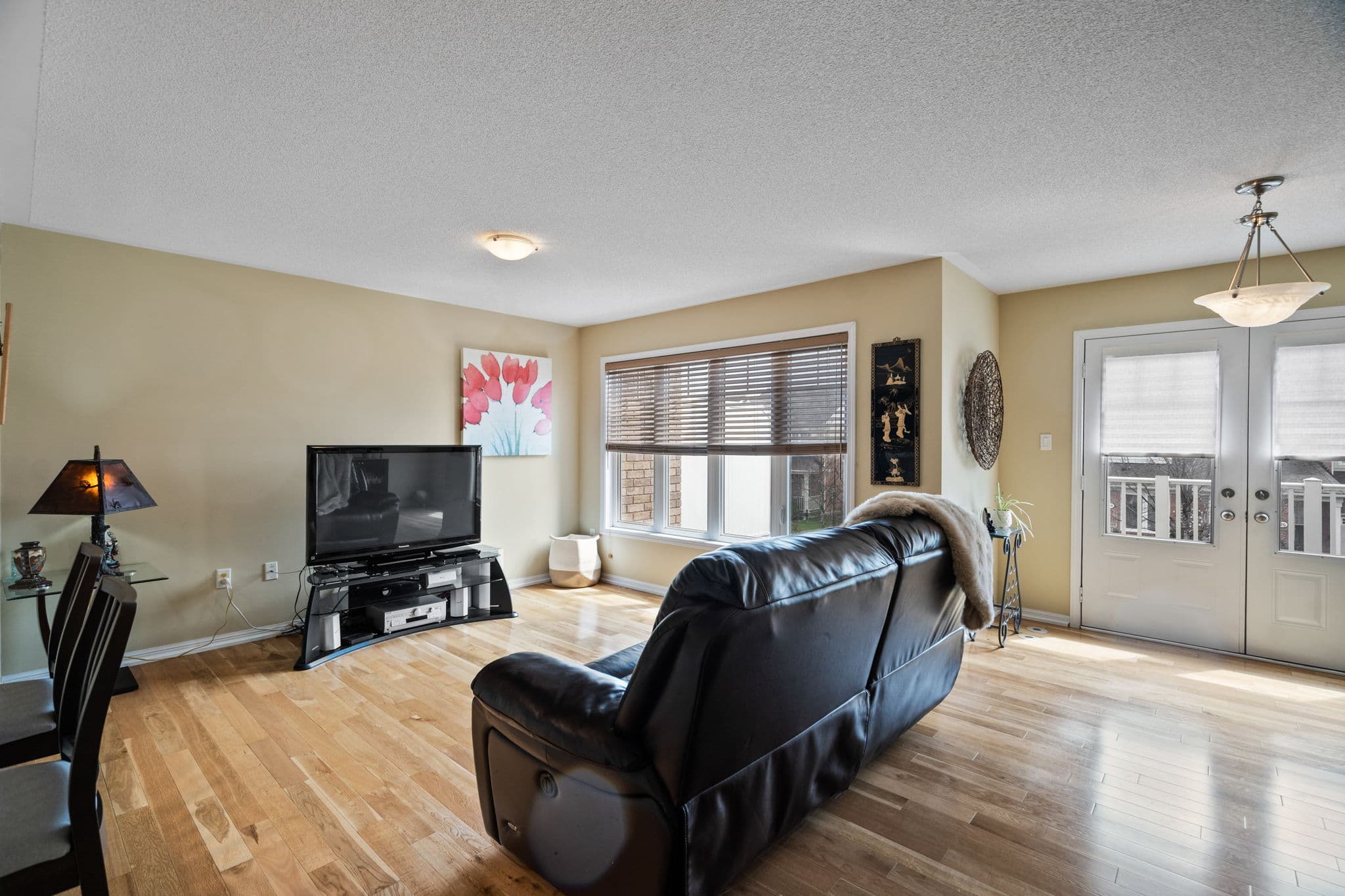 27 Miltrose Crescent Whitchurch-Stouffville, ON L4A 0P8
