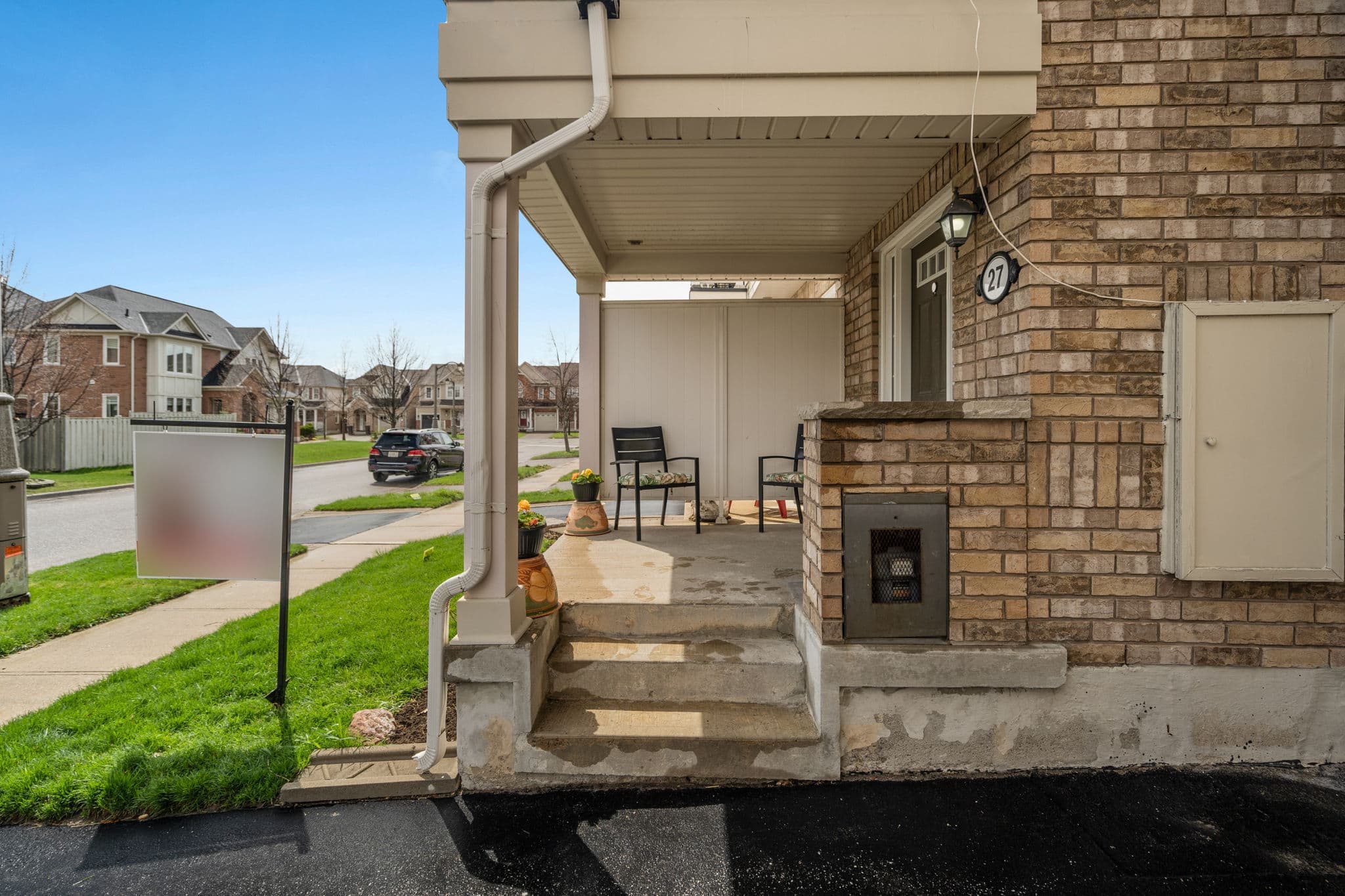 27 Miltrose Crescent Whitchurch-Stouffville, ON L4A 0P8