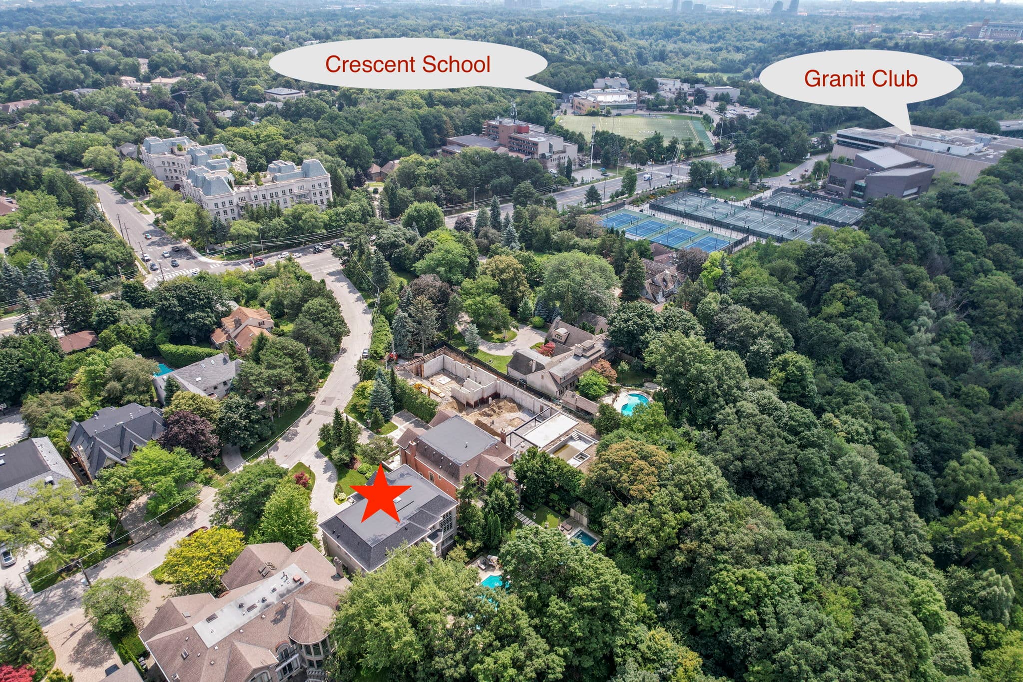 28 Arjay Crescent Toronto, ON M2L 1C7