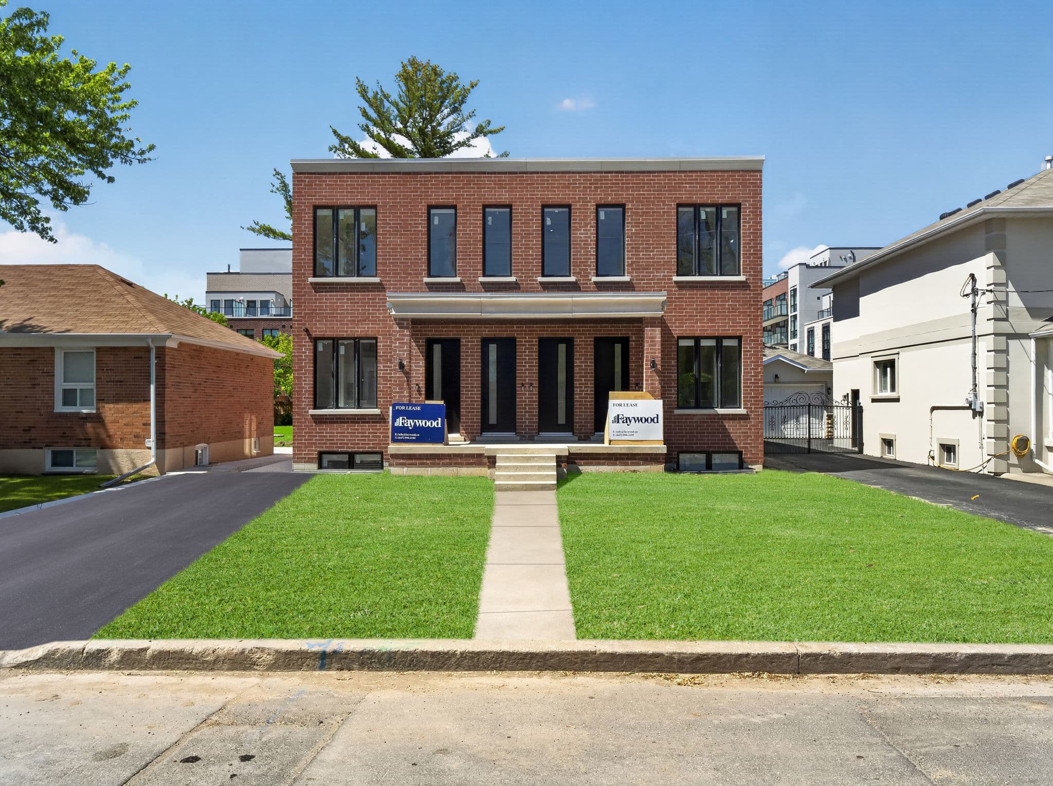 28 Norcross Rd Toronto, ON M3H 2R4